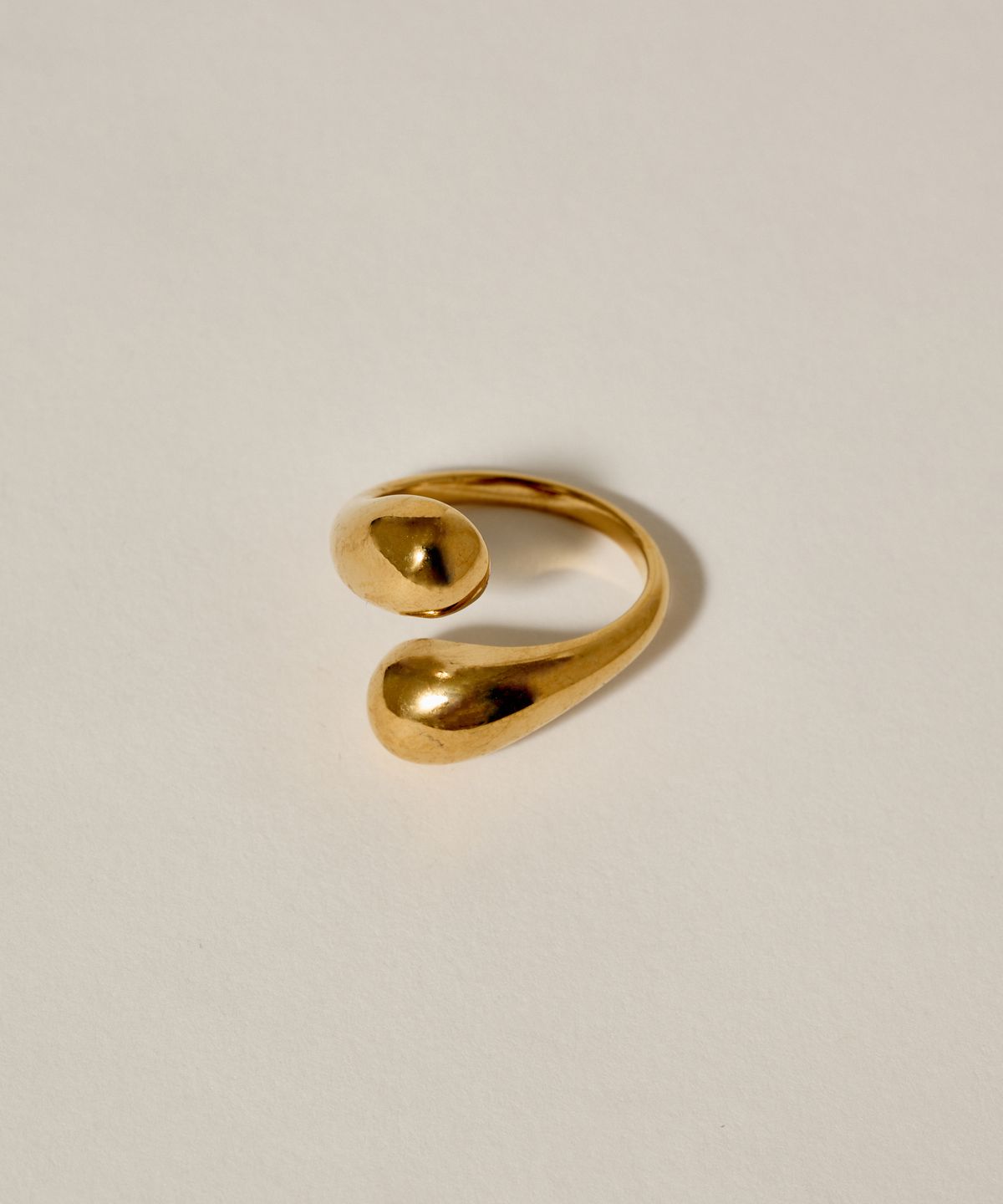 노비스도쿄(NOVICE TOKYO) 허그 링 Hug Ring［Stainless］/ Gold