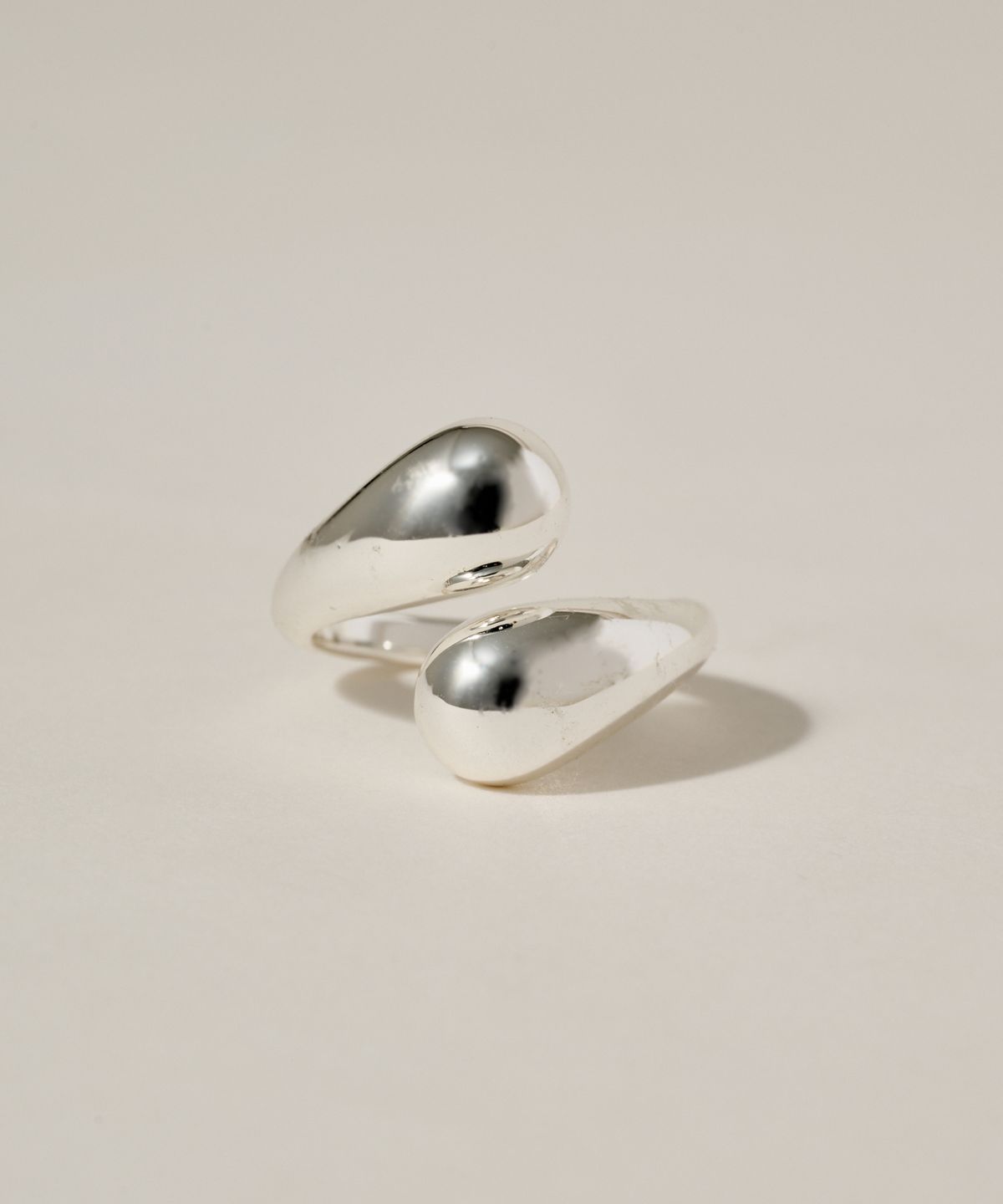 노비스도쿄(NOVICE TOKYO) 허그 링 Hug Ring［Stainless］/ Silver
