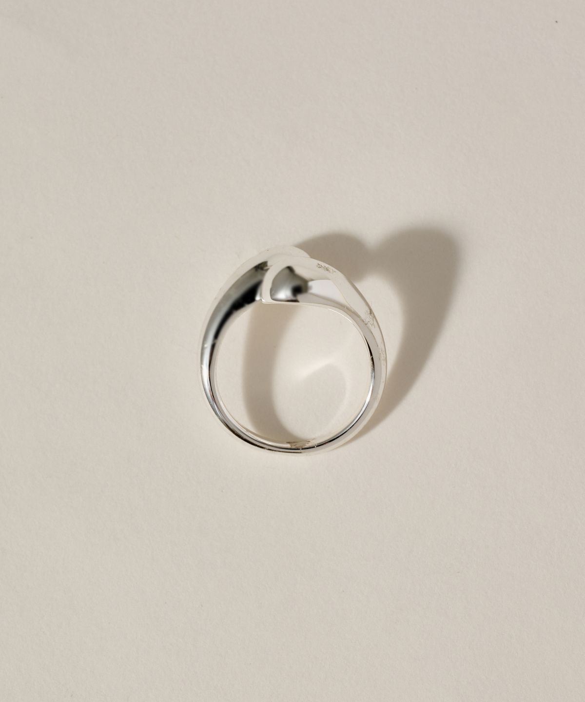 노비스도쿄(NOVICE TOKYO) 허그 링 Hug Ring［Stainless］/ Silver