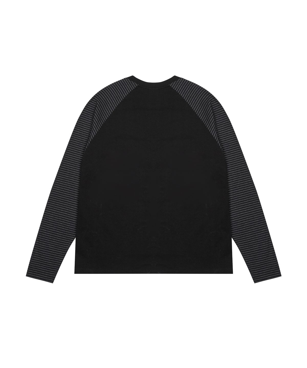 러브이즈트루(LUVISTRUE) GT STAR LR TEE(BLACK)