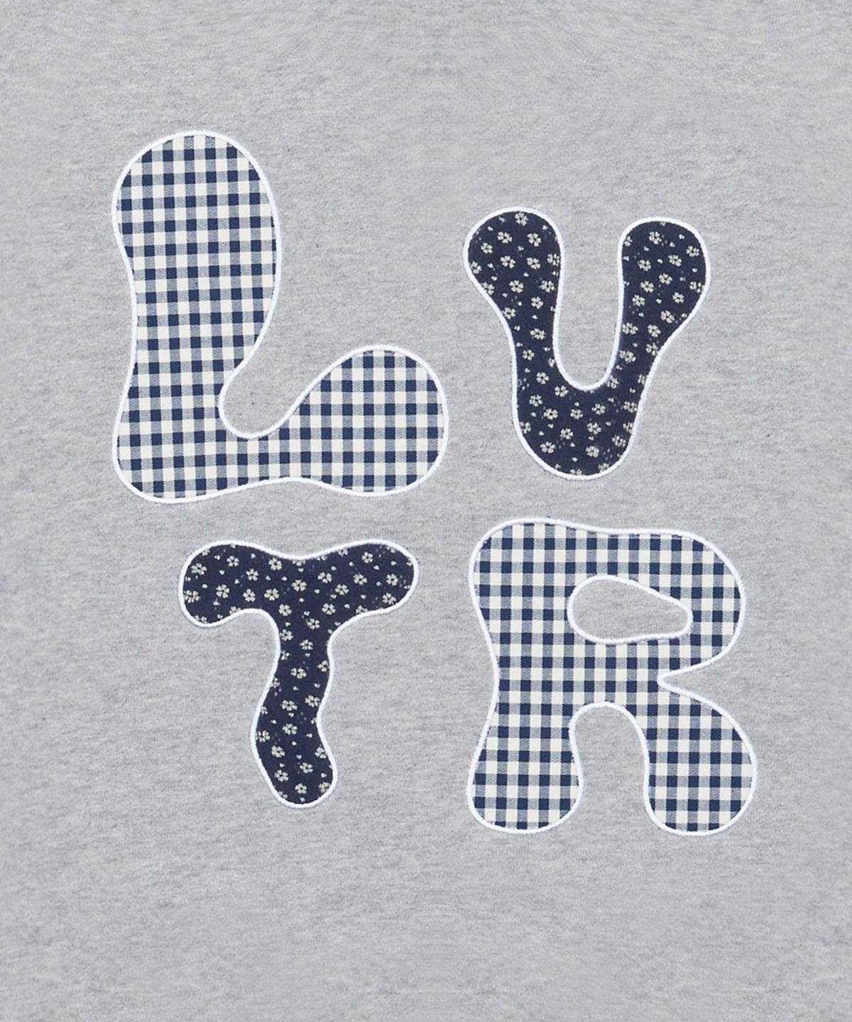 러브이즈트루(LUVISTRUE) GT LVTR PATCH SWEATSHIRT(GRAY)