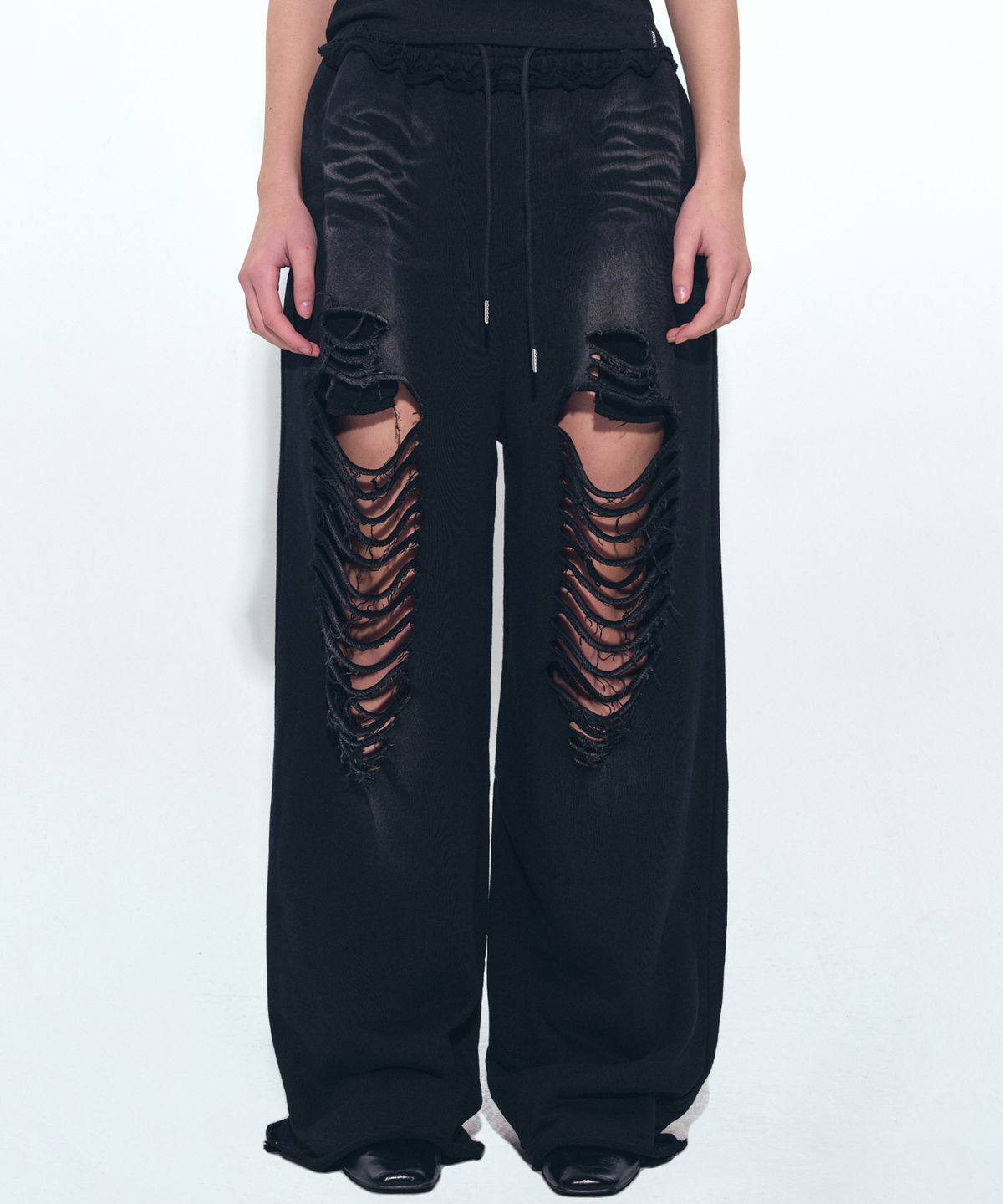 닉앤니콜(NICK&NICOLE) DESTROYED COTTON LOUNGE PANTS_BLACK
