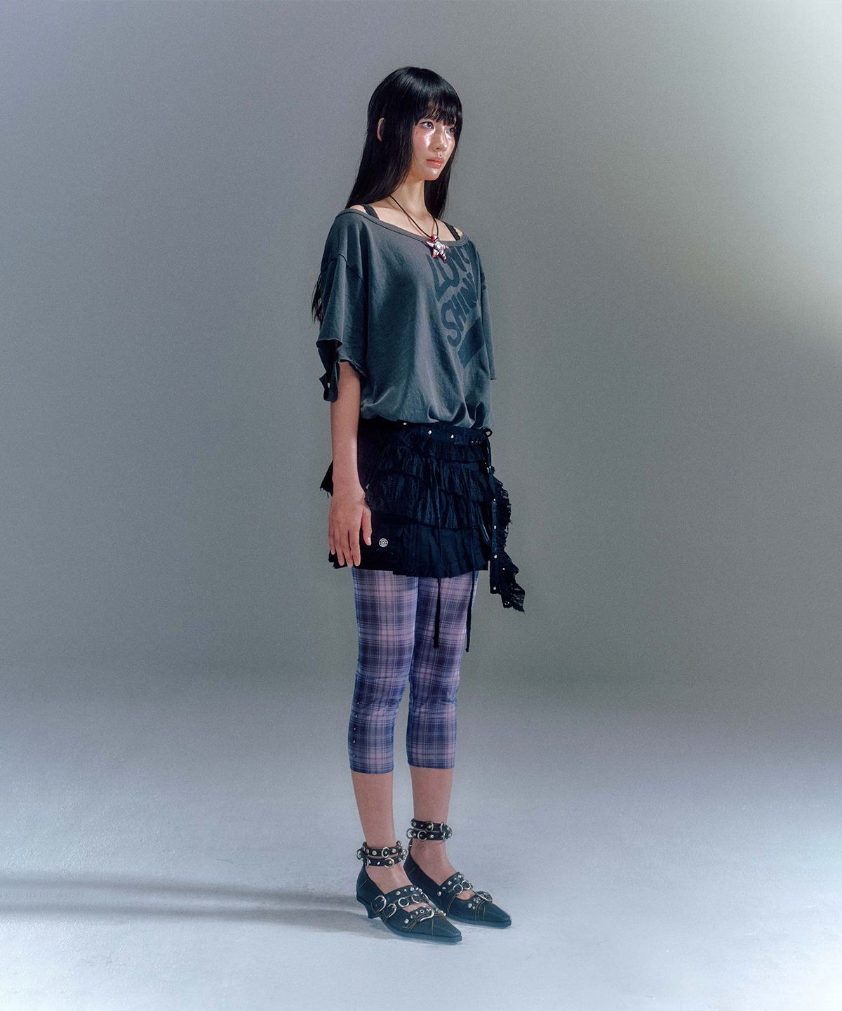 베이컨트 아카이브(VACANT ARCHIVE) DION CUT-OUT BOX T-SHIRTS (2COLOR)