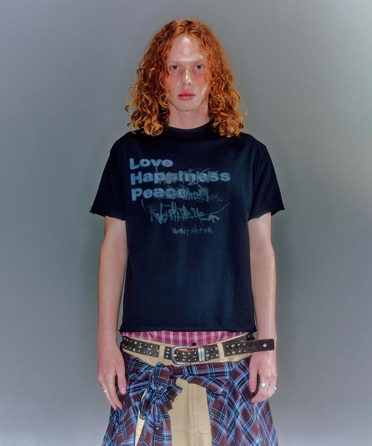 베이컨트 아카이브(VACANT ARCHIVE) (MEN) DELLA ARTWORK T-SHIRT (3COLOR)