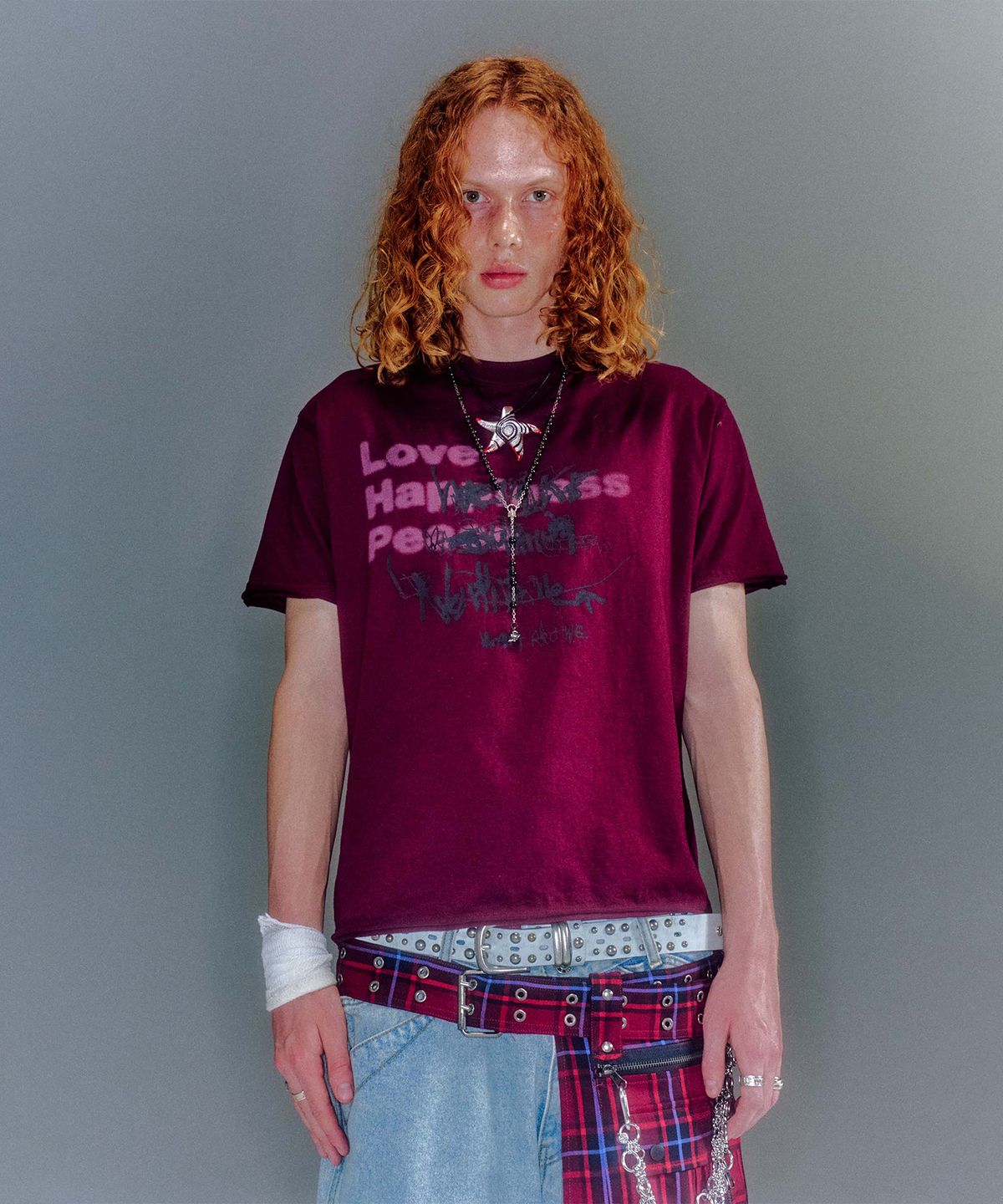 베이컨트 아카이브(VACANT ARCHIVE) (MEN) DELLA ARTWORK T-SHIRT (3COLOR)