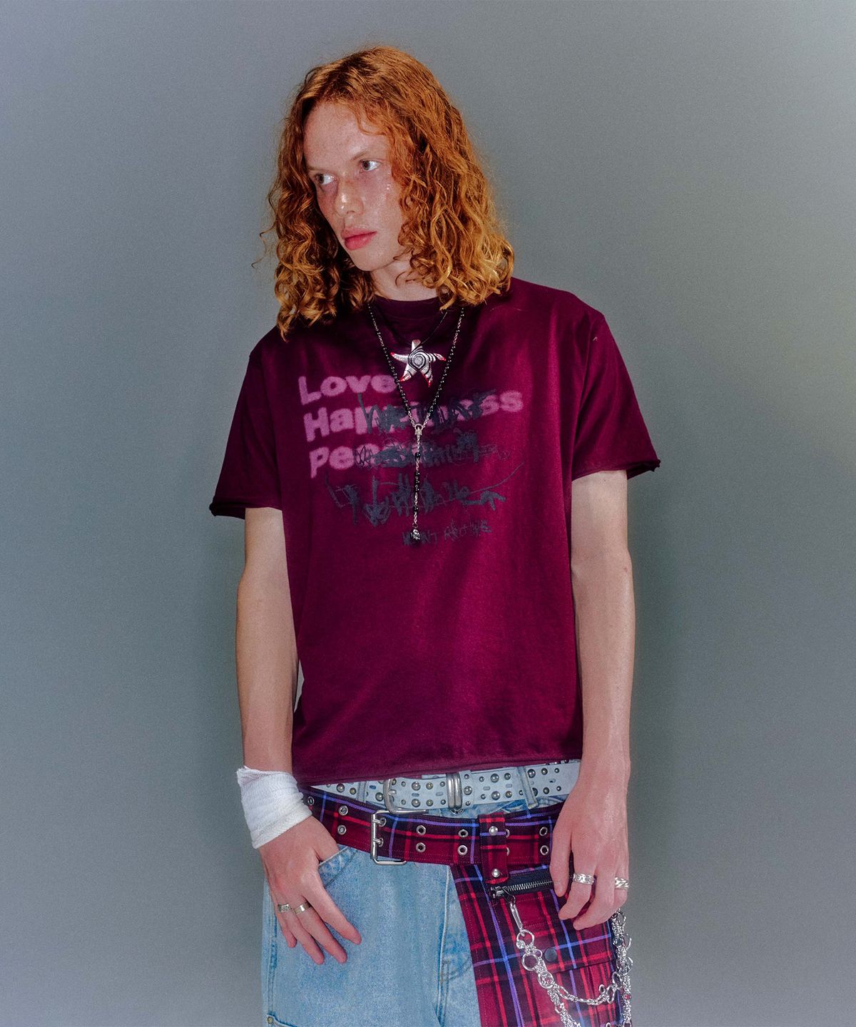 베이컨트 아카이브(VACANT ARCHIVE) (MEN) DELLA ARTWORK T-SHIRT (3COLOR)