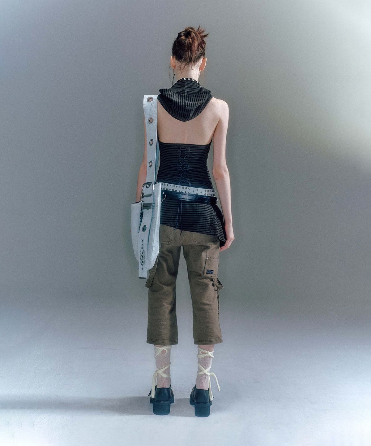 베이컨트 아카이브(VACANT ARCHIVE) ANNIE HALTER NECK ONE-PIECE (2COLOR)