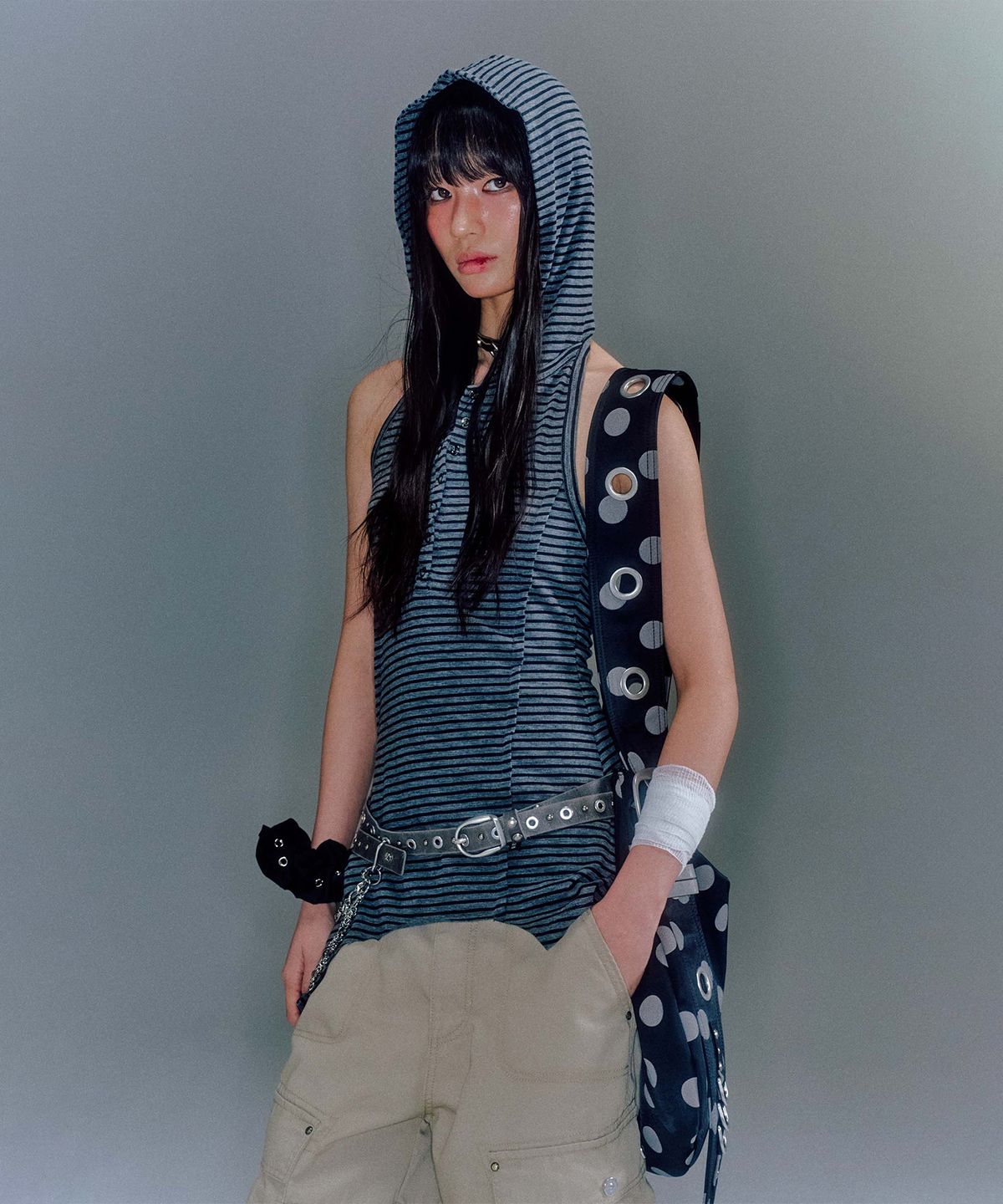 베이컨트 아카이브(VACANT ARCHIVE) ANNIE HALTER NECK ONE-PIECE (2COLOR)