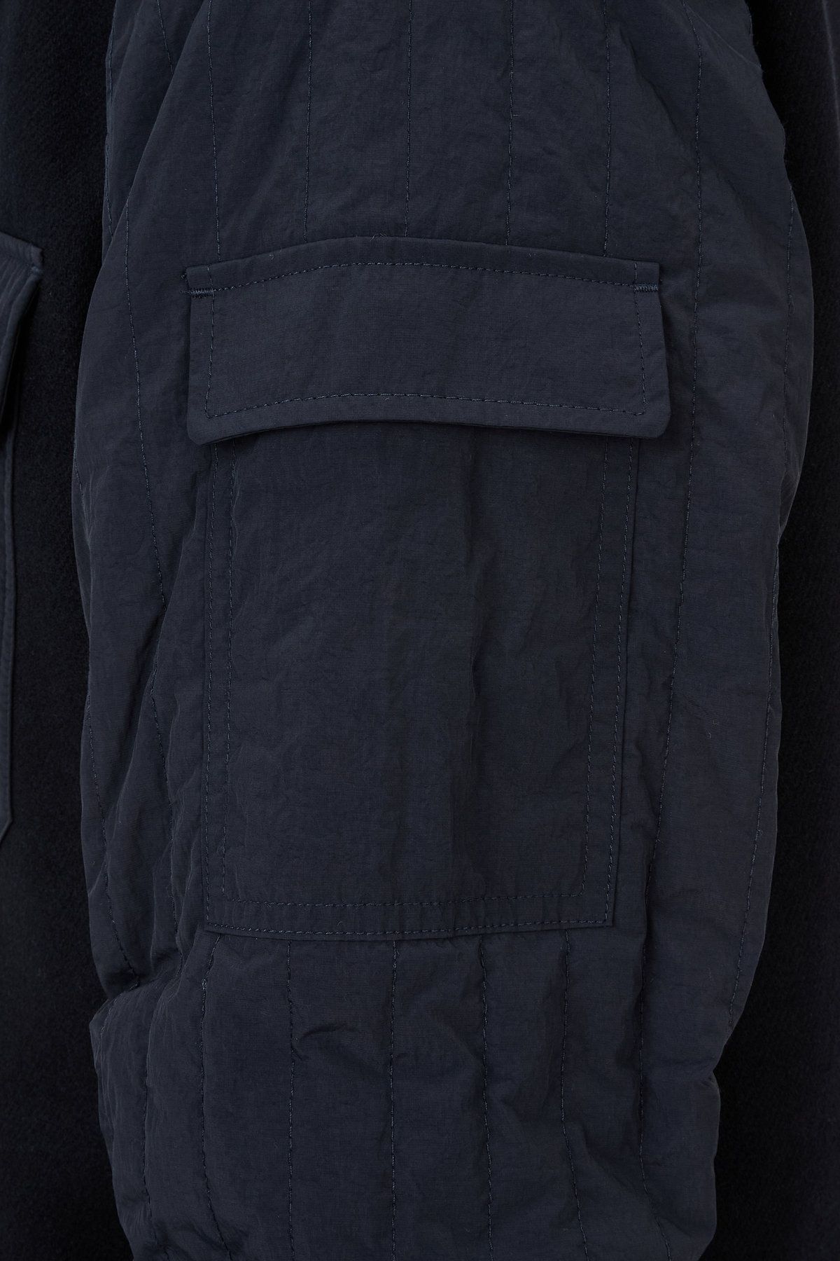 아르마니 익스체인지(ARMANI EXCHANGE) 남성 나일론 패치 포켓 셔츠 자켓_다크 네이비 A415310009