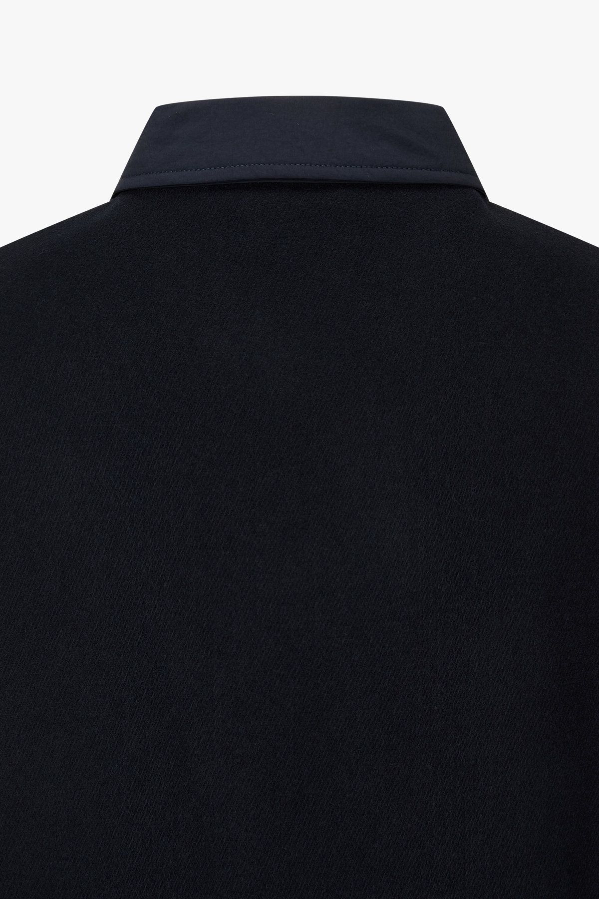 아르마니 익스체인지(ARMANI EXCHANGE) 남성 나일론 패치 포켓 셔츠 자켓_다크 네이비 A415310009