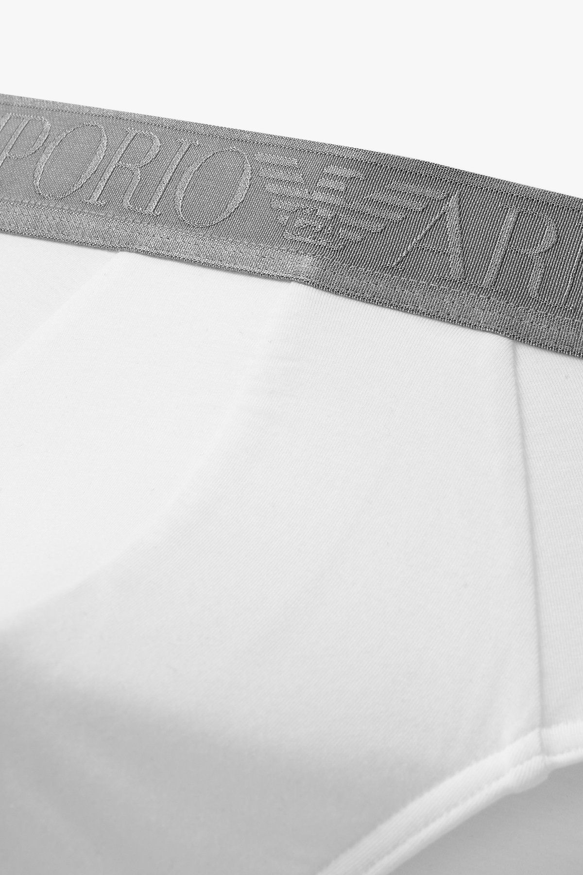 엠포리오 아르마니 언더웨어(EMPORIO ARMANI UNDERWEAR) 남성 샤이닝 밴딩 레이온 브리프_화이트 0815311022