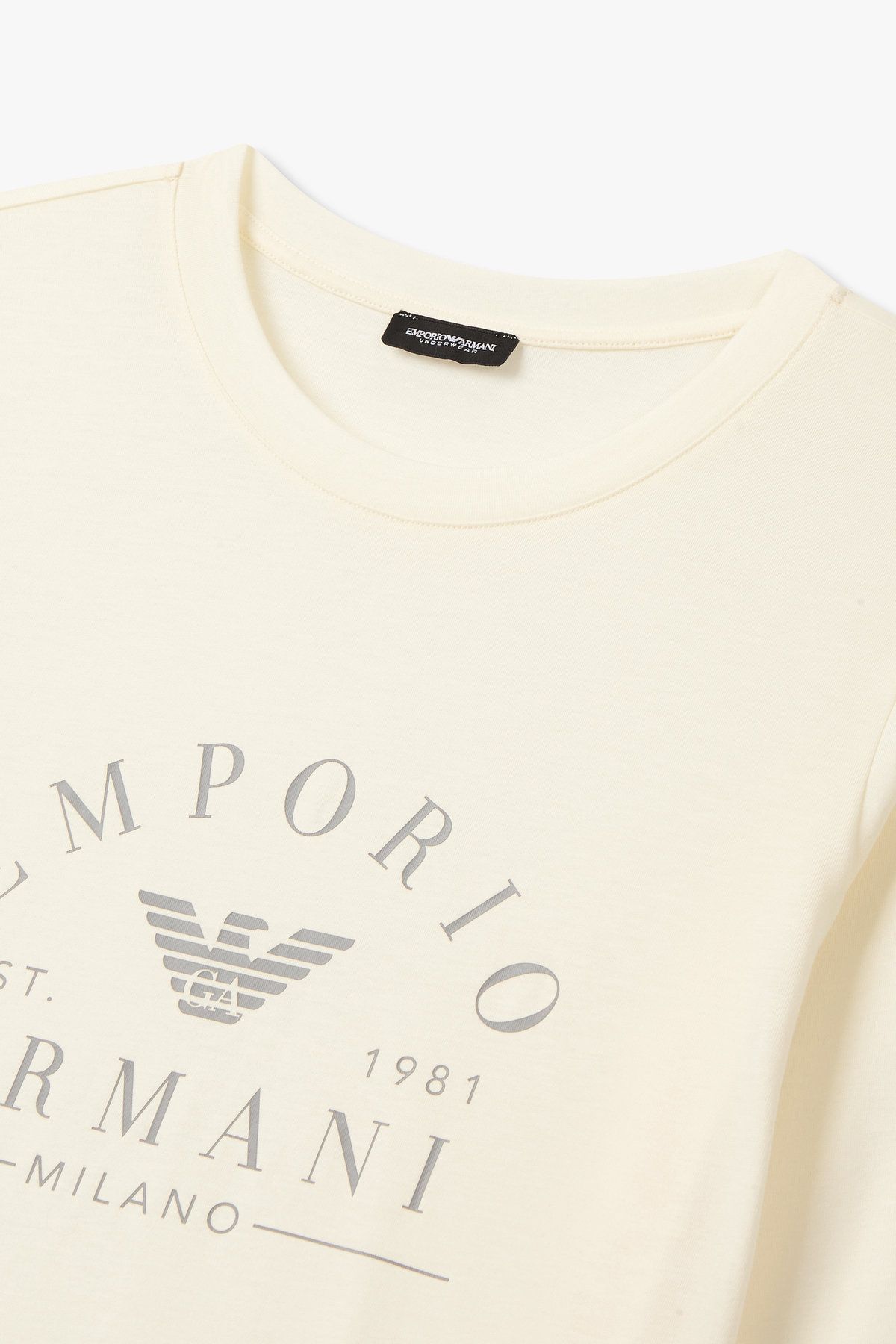 엠포리오 아르마니 언더웨어(EMPORIO ARMANI UNDERWEAR) 여성 롱 슬리브 크루넥 라운지 티셔츠_아이보리 0825336509