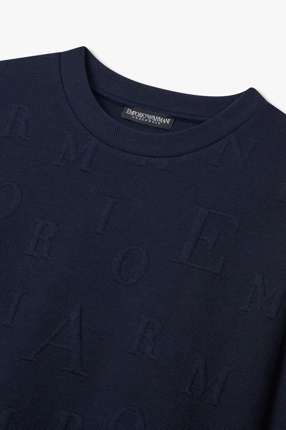 엠포리오 아르마니 언더웨어(EMPORIO ARMANI UNDERWEAR) 여성 엠보 알파벳 라운지 스웨트셔츠_블루 0825336511