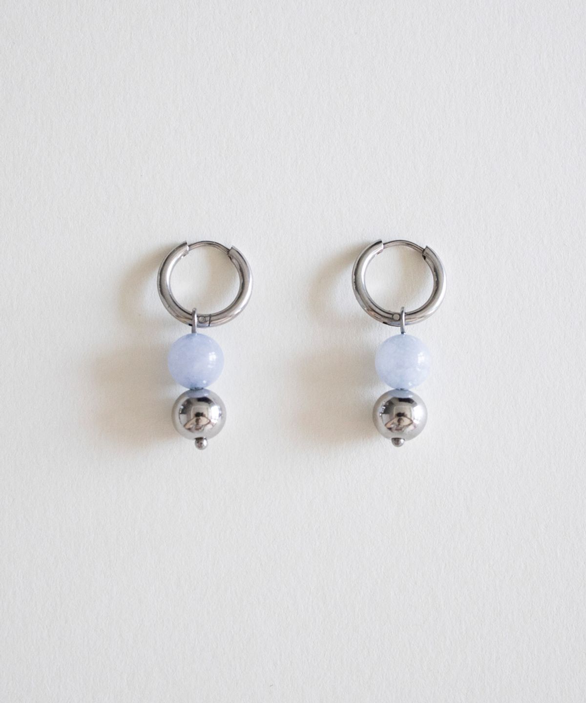 메리모티브(MERRYMOTIVE) Marine ball drop earring