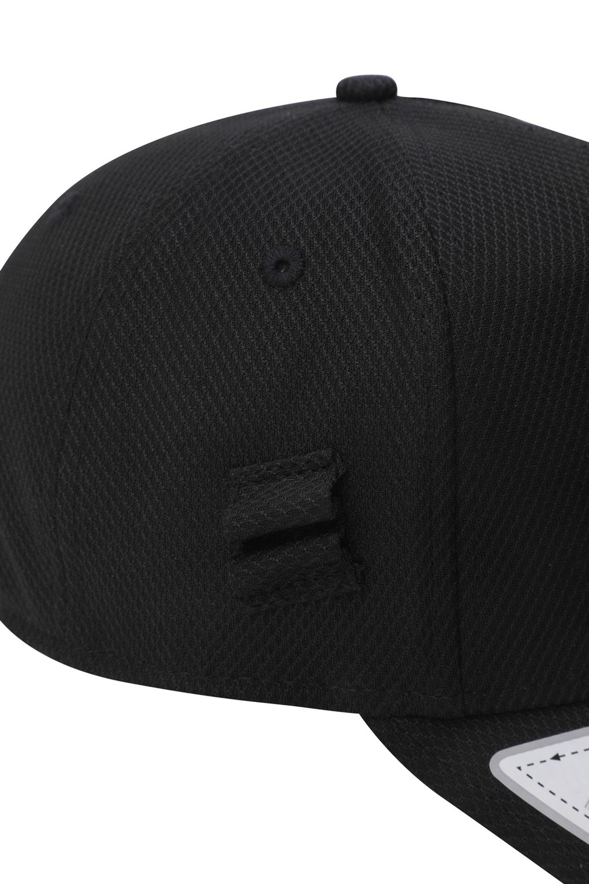 왁(WAAC) NEW ERA 940KF WAAC LOGO MESH CAP WGRCX25182BKX