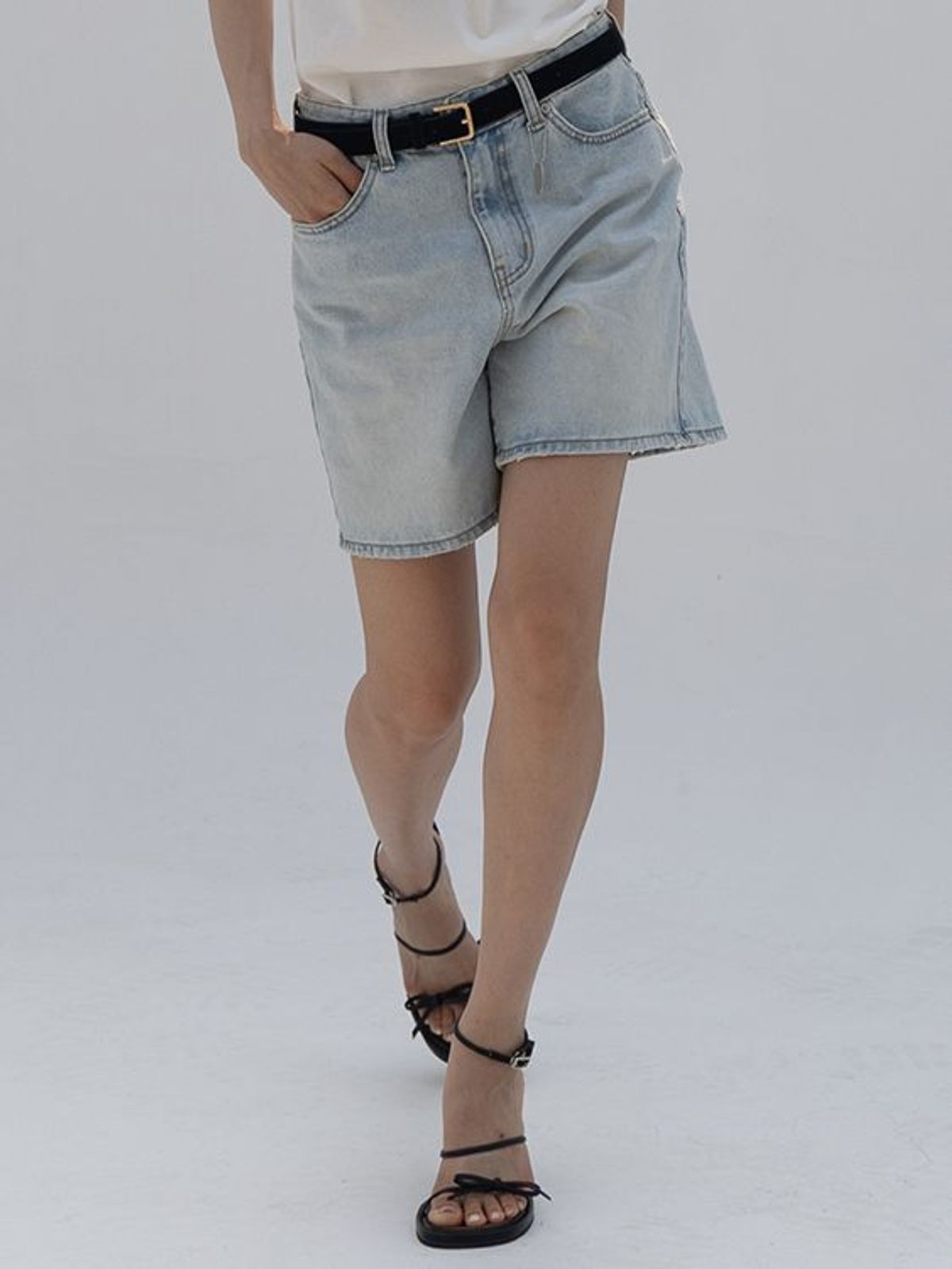 엔디에이 스튜디오(NDA STUDIO) Cool Denim Short Pants