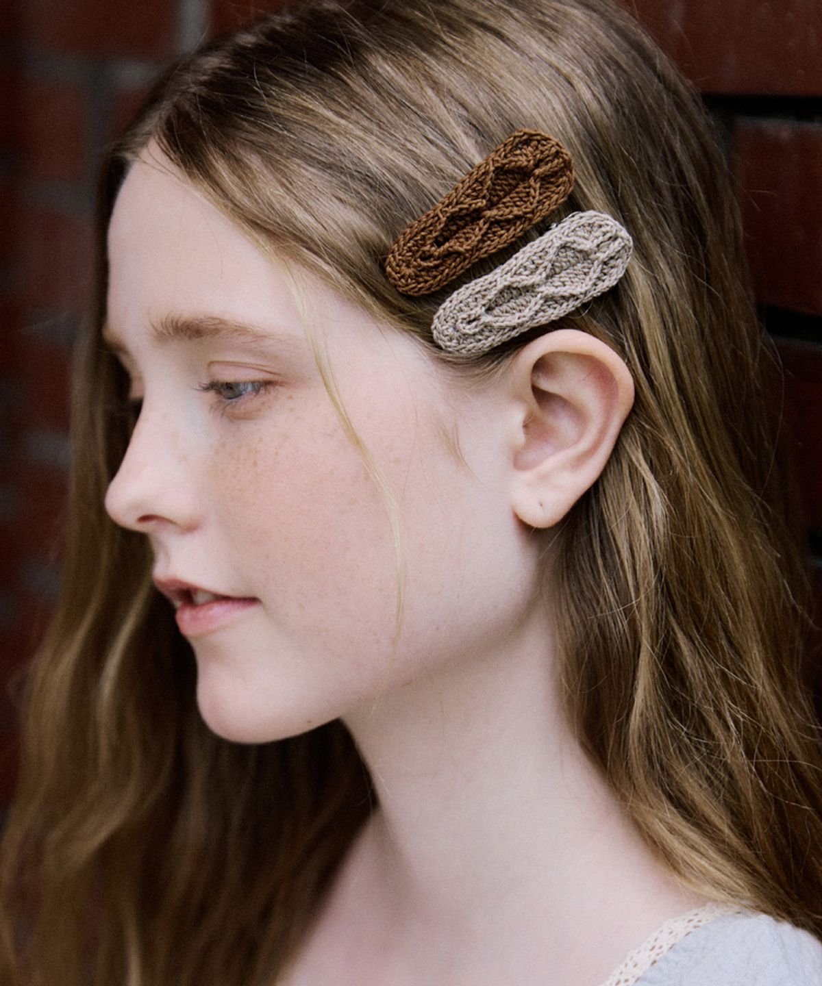 메리모티브(MERRYMOTIVE) Hand crochet side hairpin (4colors)