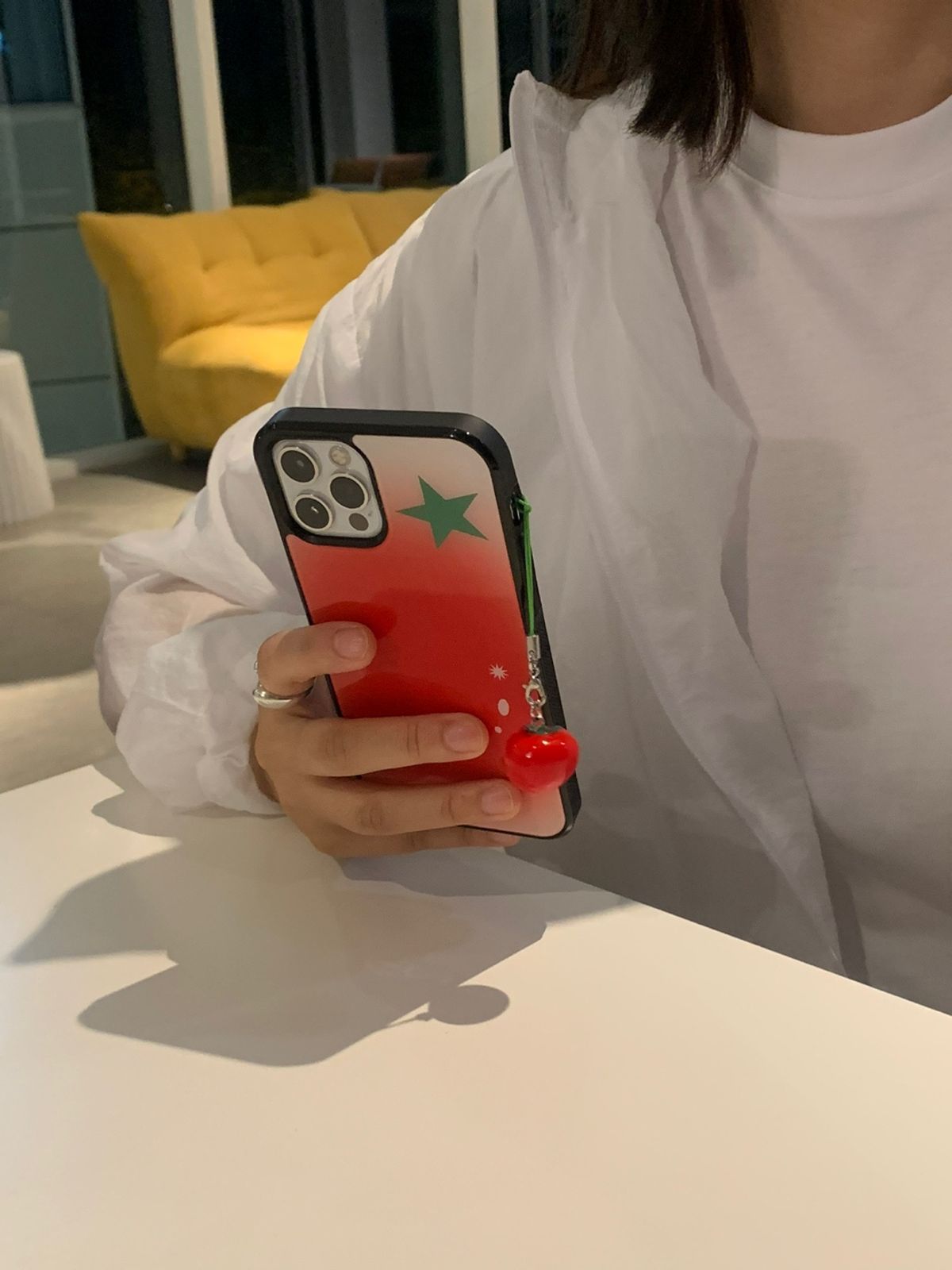 스위어(SWEEAR) TOMATO GLASS CASE (일반/맥세이프)