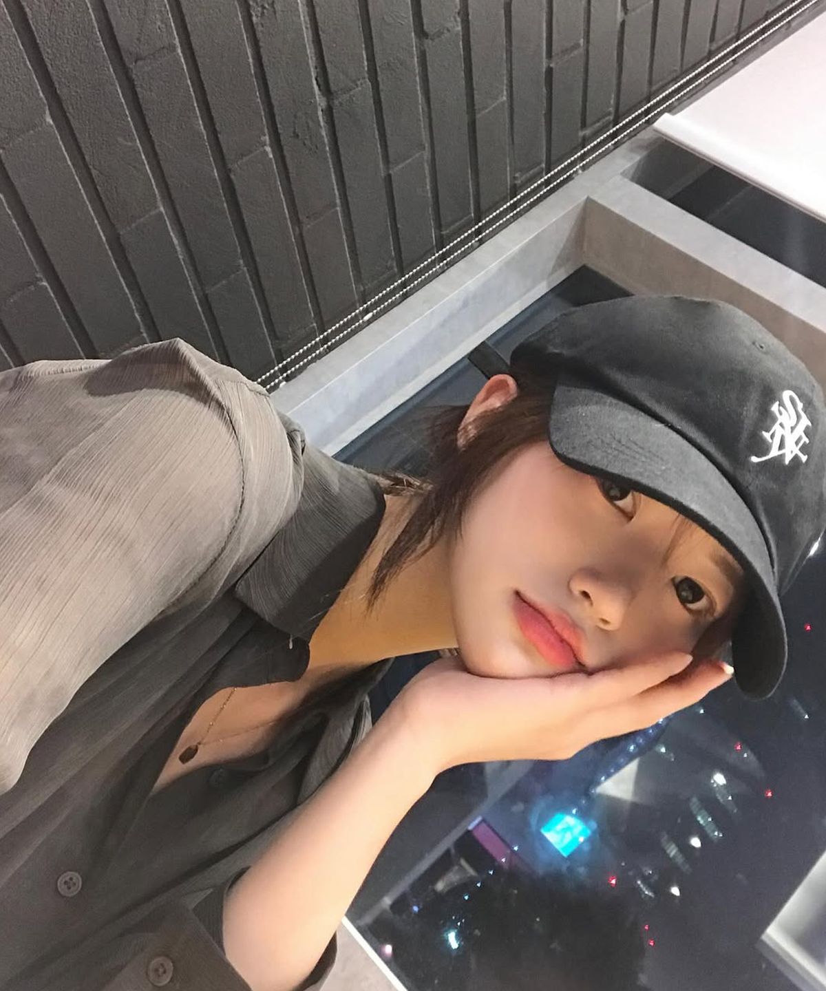 소이렌(SOYLEN) 세리프 레이어드 심볼 캡 (블랙)
