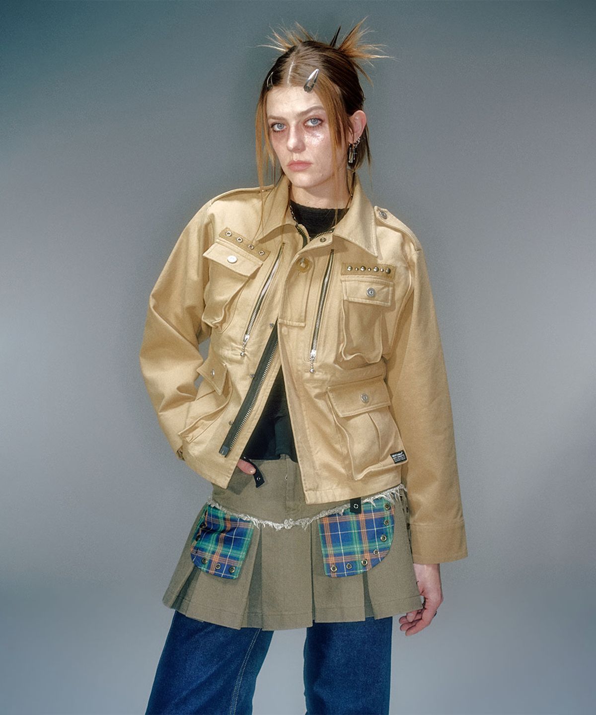 베이컨트 아카이브(VACANT ARCHIVE) LISA PLEATS MINI SKIRT (2COLOR)