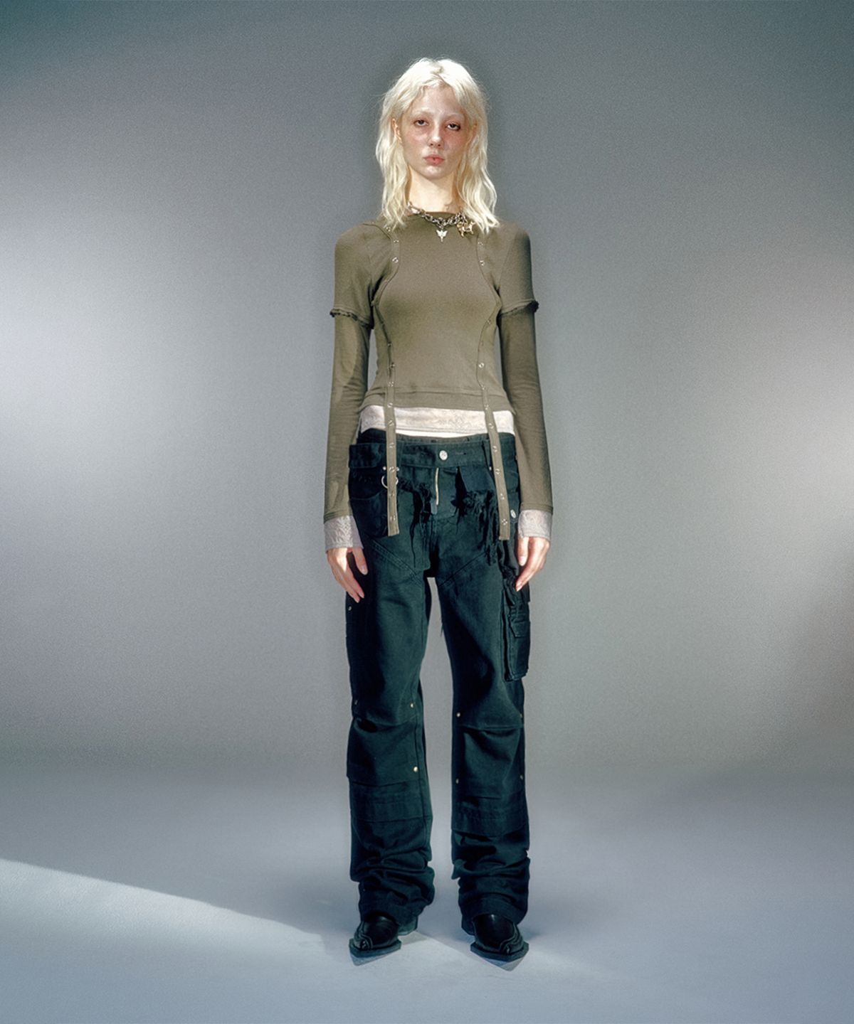 베이컨트 아카이브(VACANT ARCHIVE) LENO TRIPLE LAYERED LONG SLEEVE TOP (3COLOR)