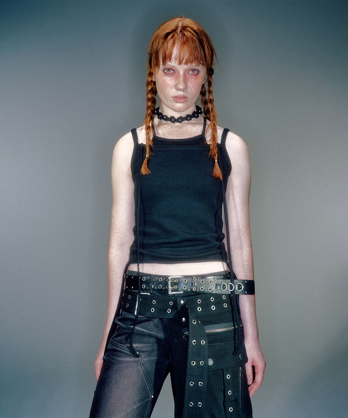 베이컨트 아카이브(VACANT ARCHIVE) INES LAYERED SLEEVELESS TOP (3COLOR)