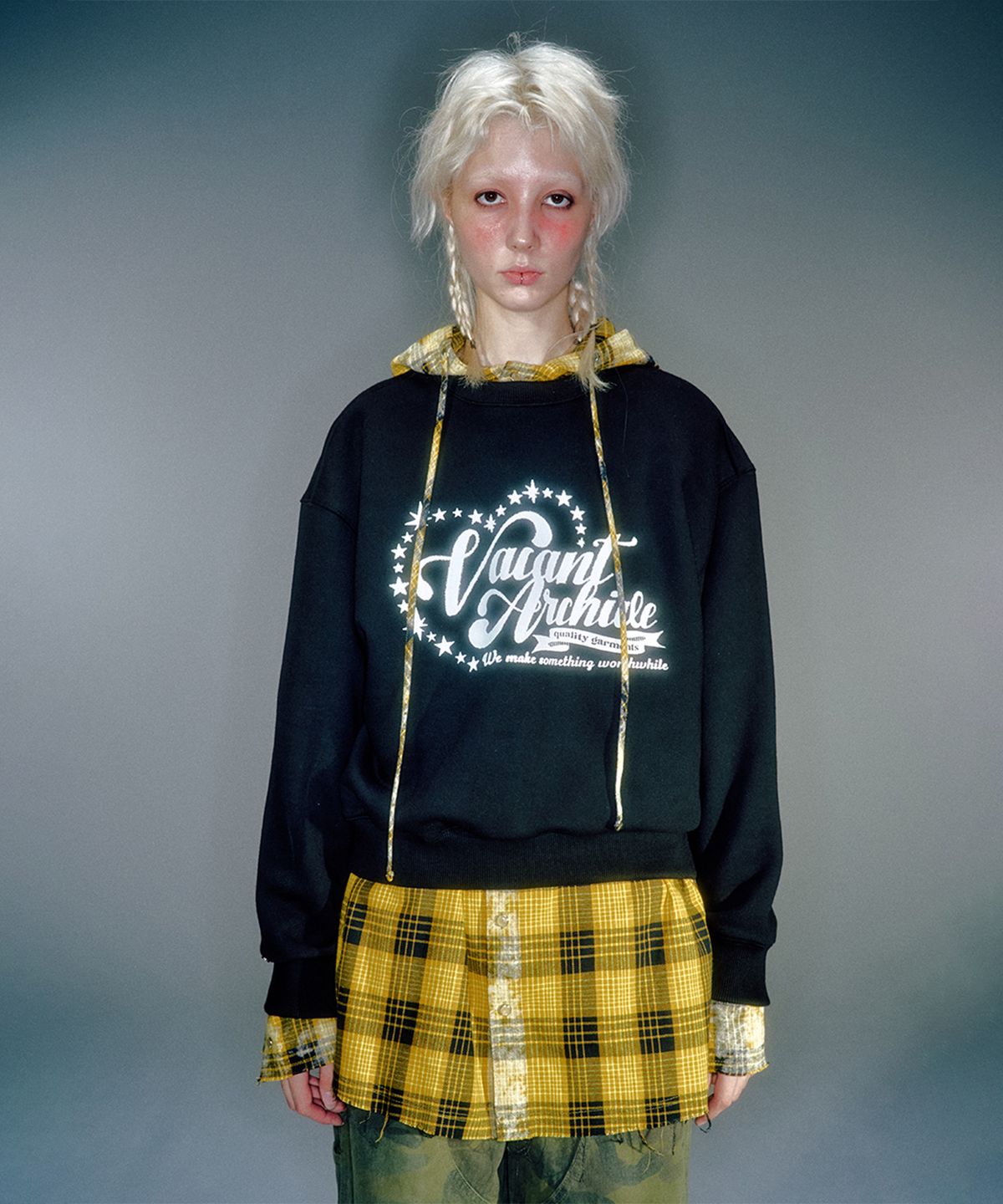 베이컨트 아카이브(VACANT ARCHIVE) VACANT LOGO SWEAT SHIRT (3COLOR)