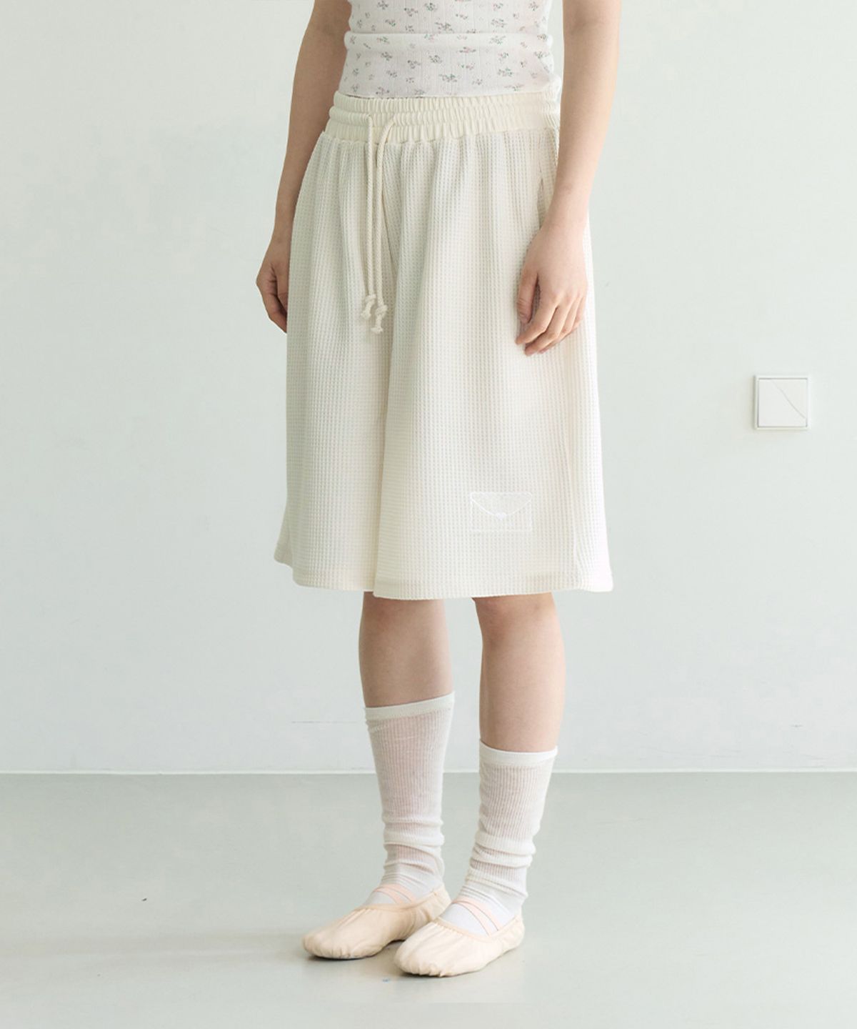 펀프롬펀(FUNFROMFUN) Dumbo_Waffle Shorts (Cream)