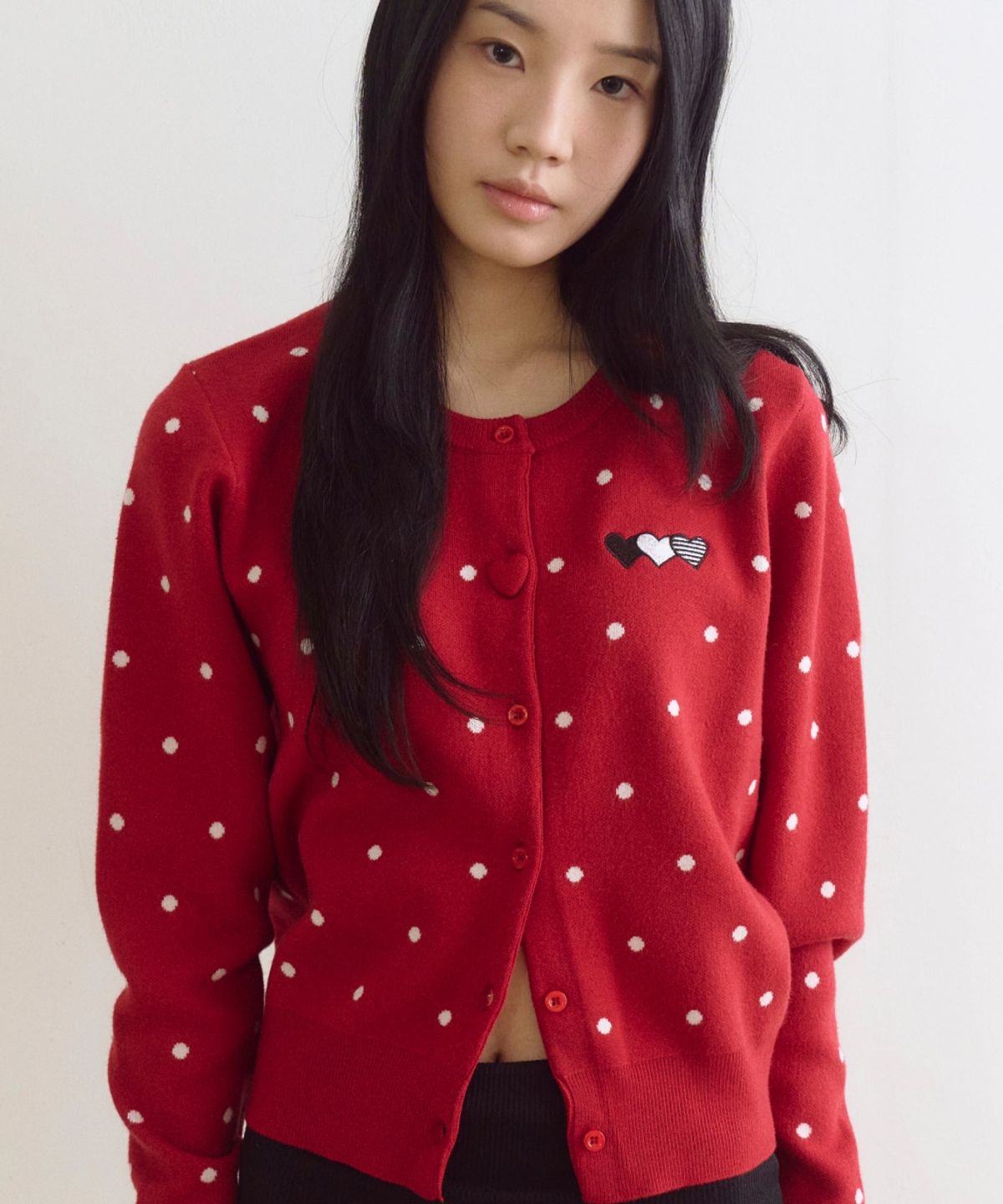 로긴 앤 로지(ROGIN N ROSIE) Heart Button Point Cardigan Red