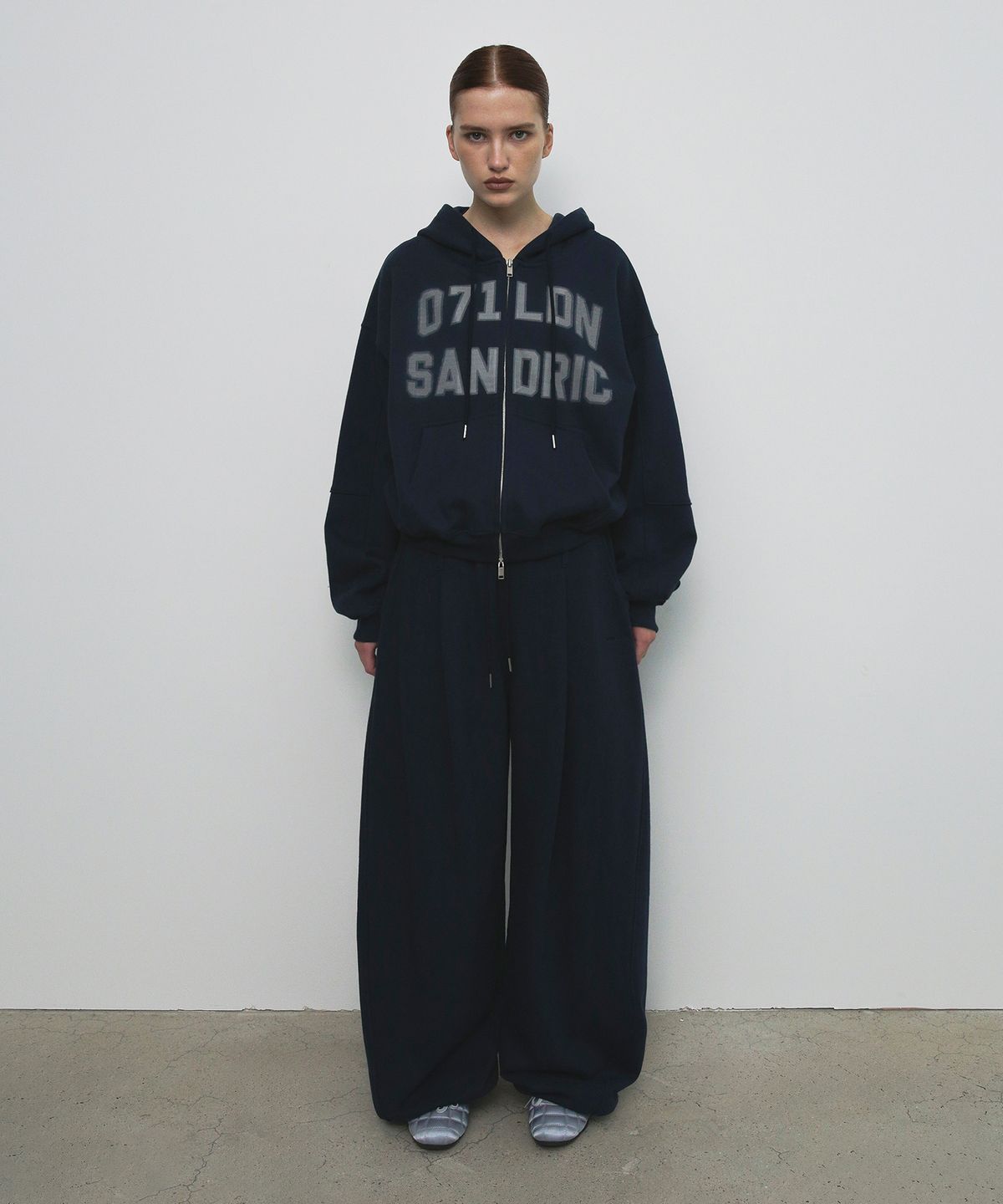 샌드릭(SANDRIC) OVERFIT SWEAT PANTS_NAVY