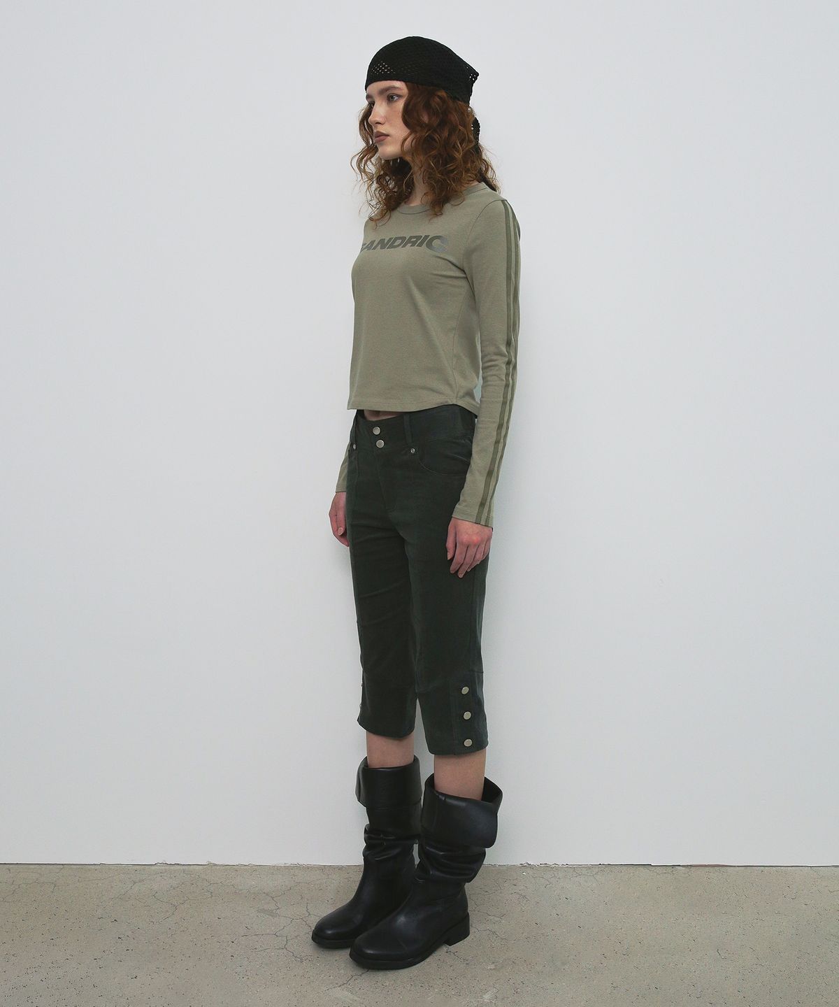 샌드릭(SANDRIC) LINE LOGO T-SHIRT_KHAKI