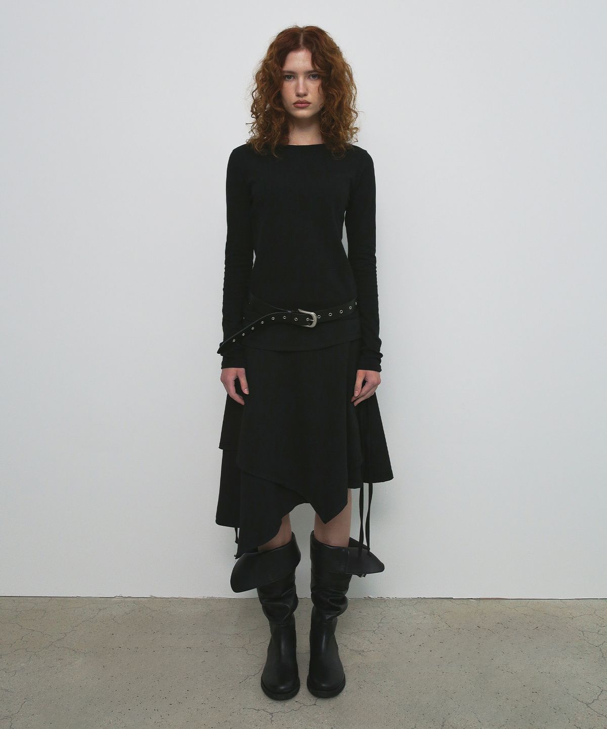 샌드릭(SANDRIC) UNBALANCED STRING MIDI SKIRT_BLACK