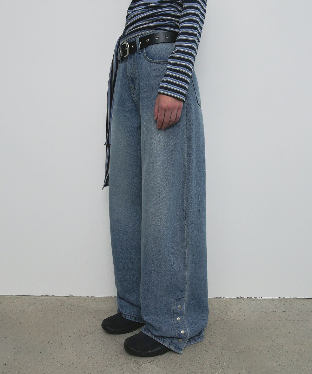 샌드릭(SANDRIC) STRAIGHT SNAP BUTTON DENIM PANTS_LIGHT BLUE