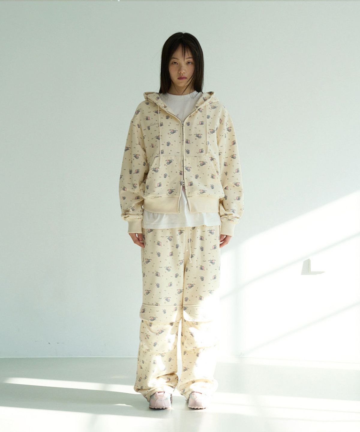 펀프롬펀(FUNFROMFUN) Dumbo_Pocket Sweat Pants (Butter)