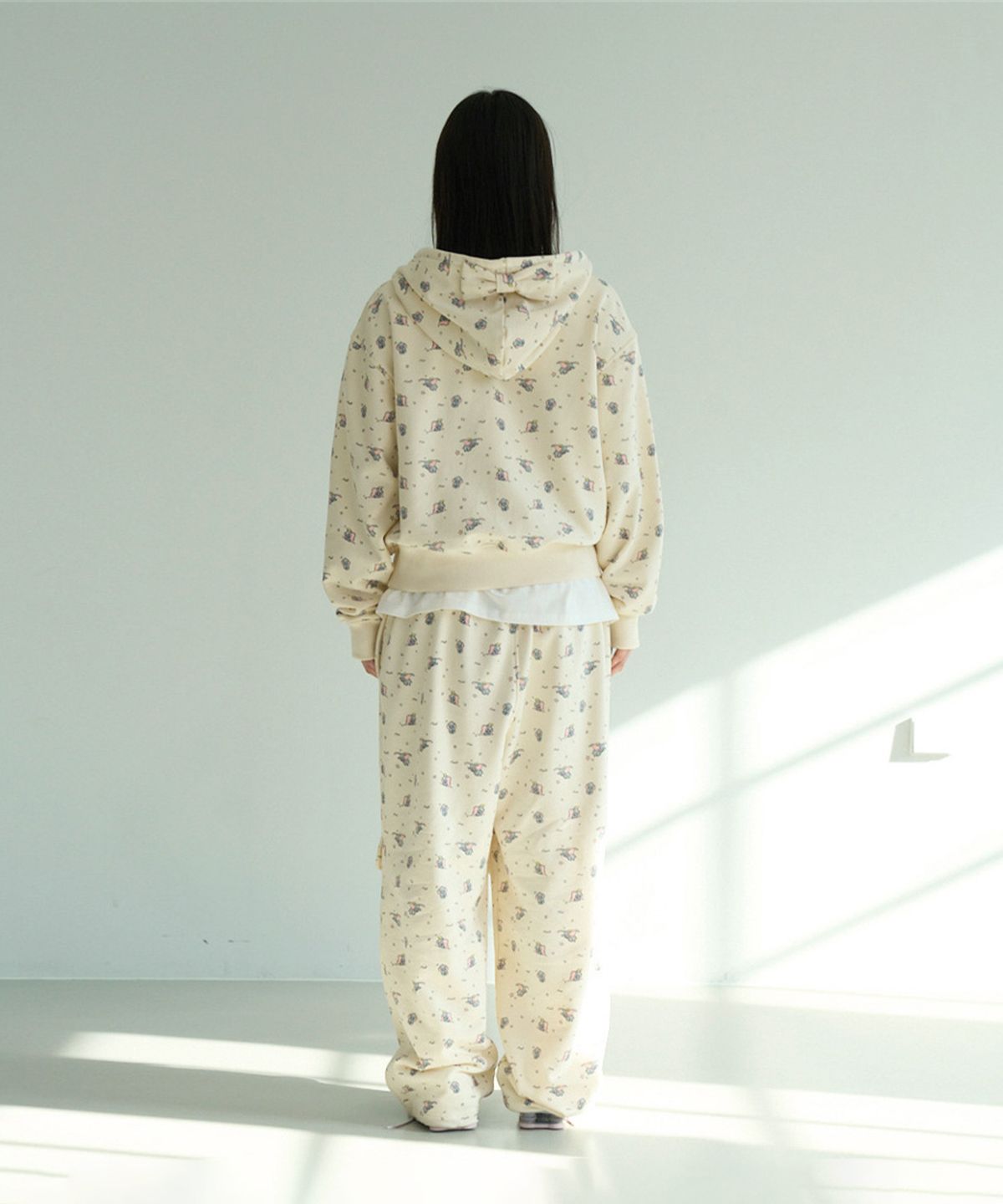 펀프롬펀(FUNFROMFUN) Dumbo_Pocket Sweat Pants (Butter)