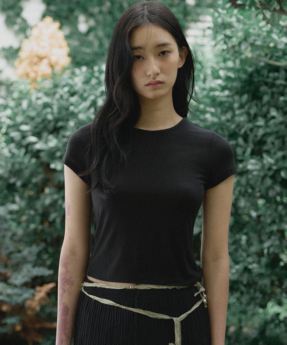리지(LEEZIE) 리지 자수 텐셀 티셔츠 (3컬러)