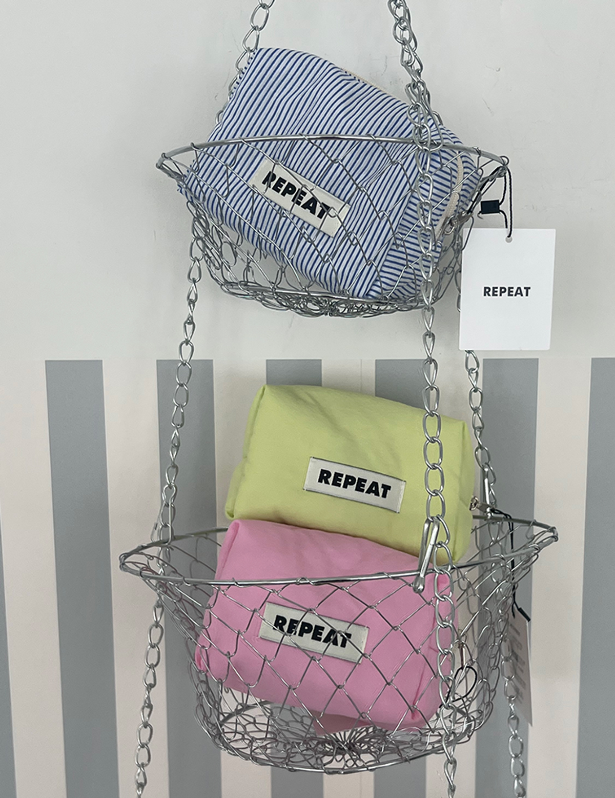 리핏(REPEAT) 솜사탕 스퀘어 파우치 (6colors)