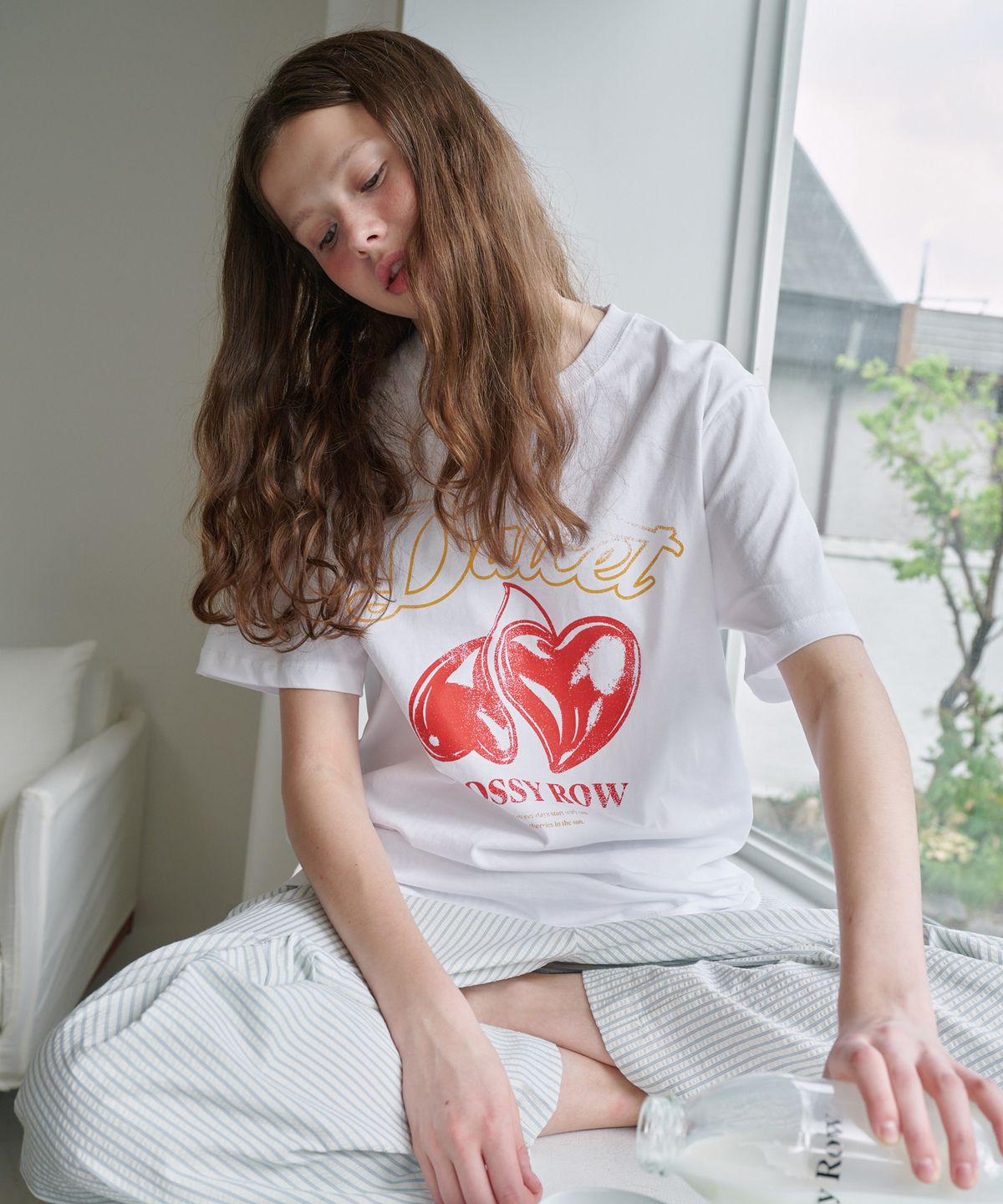 로시로우(LOSSYROW) Retro Cherry Heart T-Shirt White