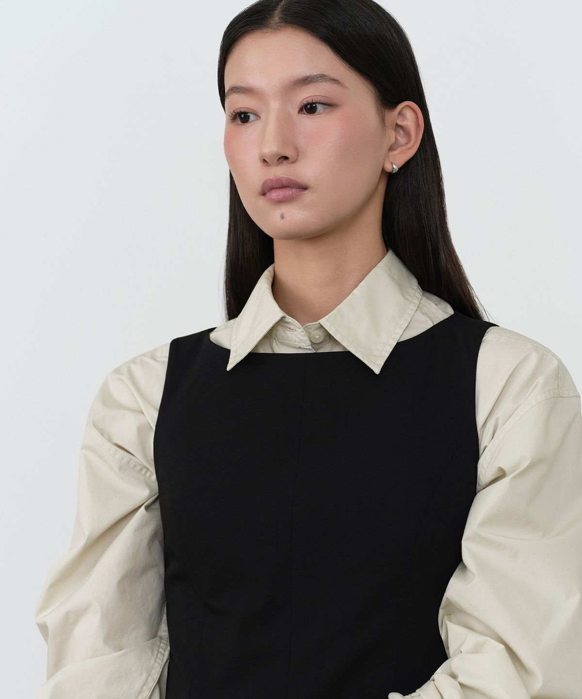 무신사 스탠다드 우먼(MUSINSA STANDARD WOMAN) 우먼즈 플레어 미니 드레스 [블랙]