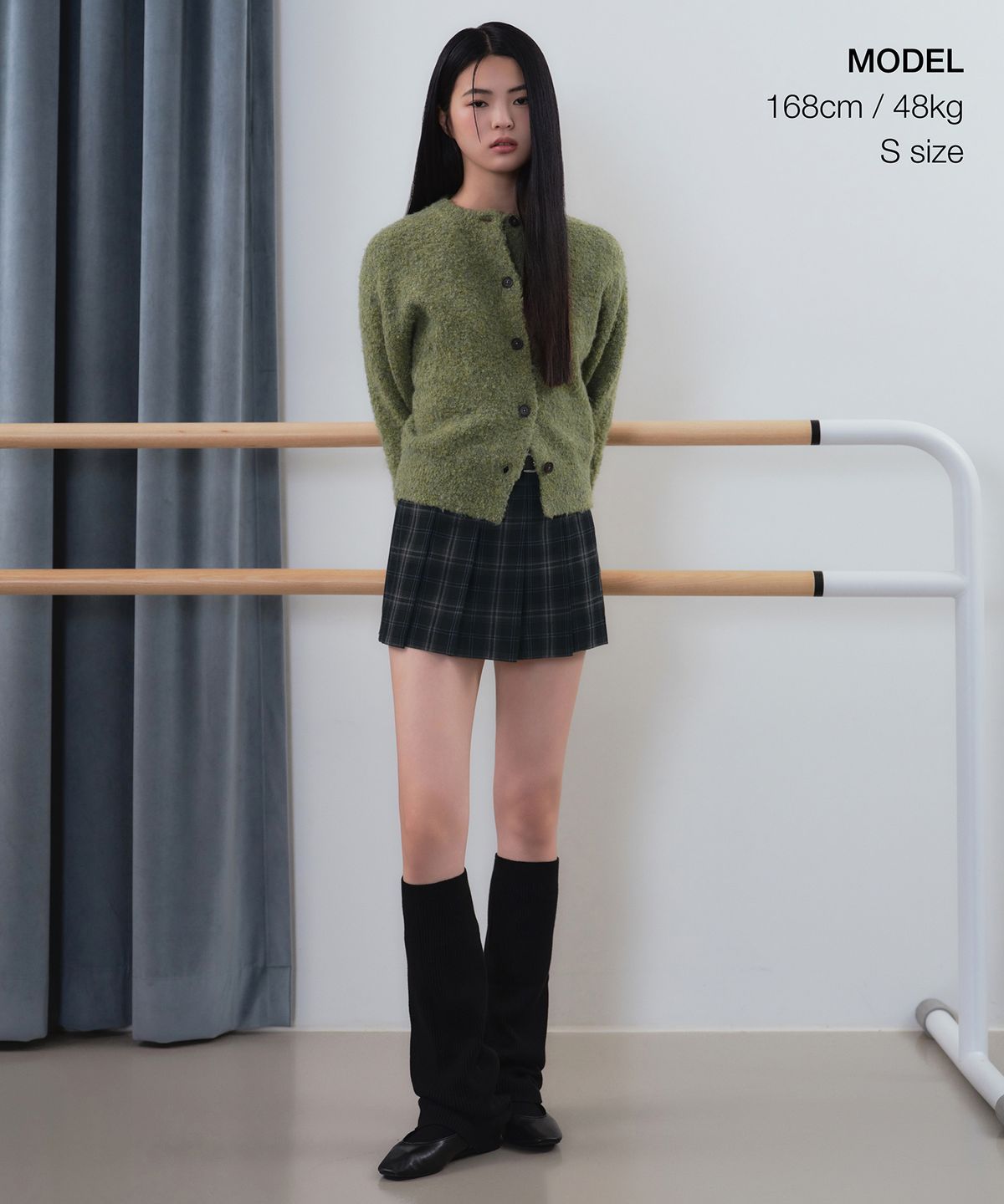 무신사 스탠다드 우먼(MUSINSA STANDARD WOMAN) 우먼즈 체크 플리츠 미니 스코츠 [블랙]