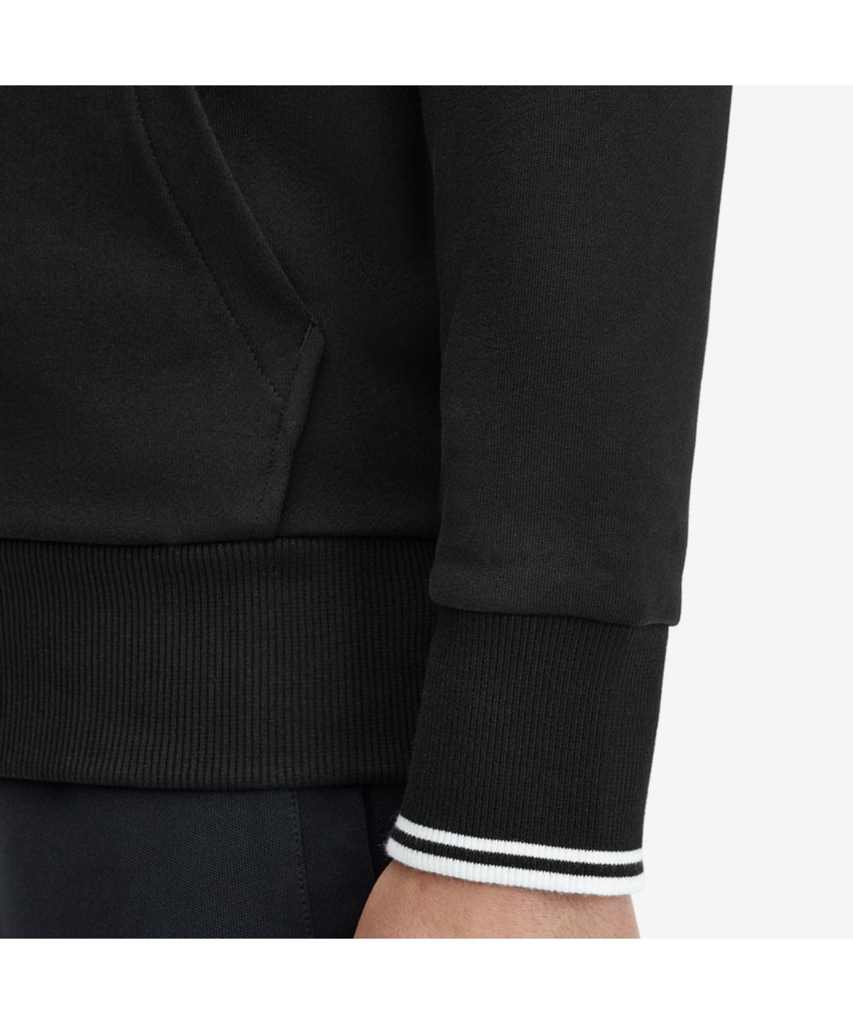 프레드페리(FRED PERRY) [Baseline] 팁 후드 스웻셔츠 - 블랙 M2643-102