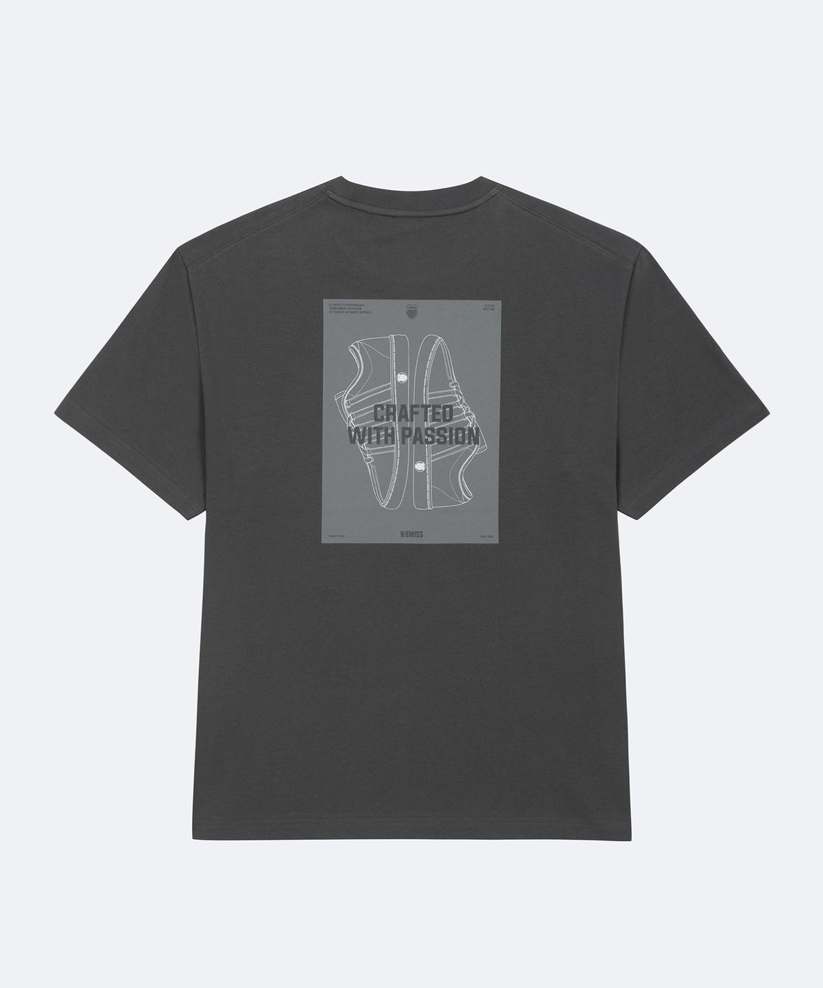 케이스위스(K-SWISS) [UNISEX] 플렉스에어 클래식66 포스터 바이브 반팔 티_1KSTSFU903DY