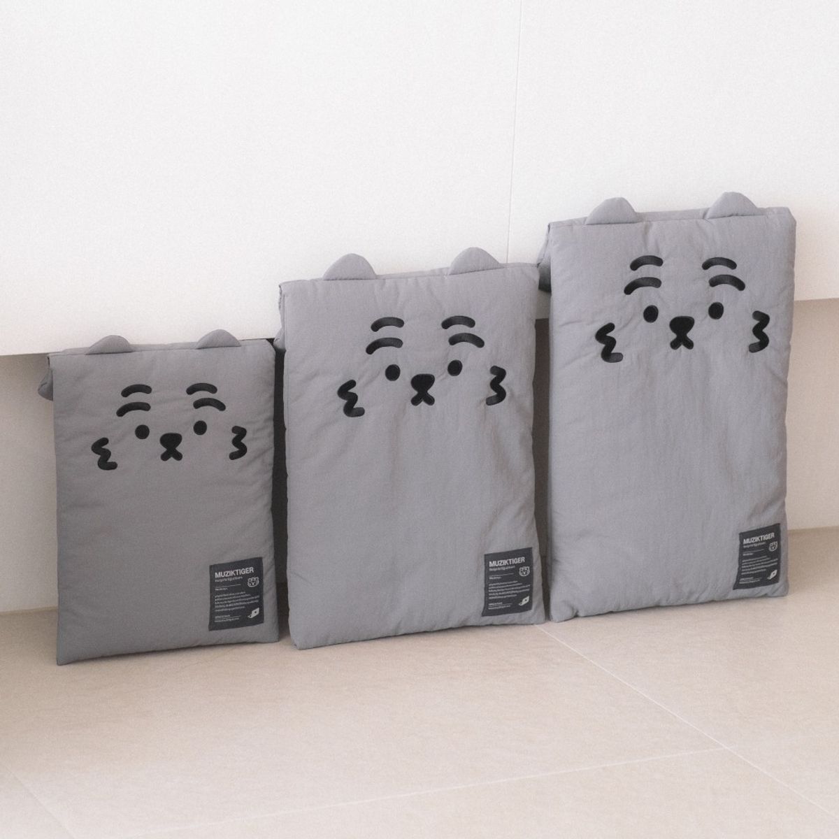 무직타이거(MUZIKTIGER) 무직타이거 뚱랑이 슬림 노트북 파우치 흑호