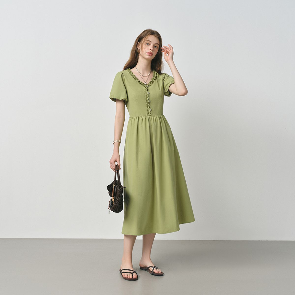 웬스데이딜라잇(WEDNESDAY DELIGHT) WD_Pastoral ruffle puff sleeve dress