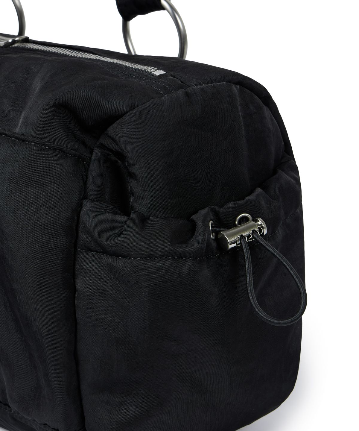이우가마카라스(IUGAMAKARAS) Nylon Eyelet Duffle Bag (Black)