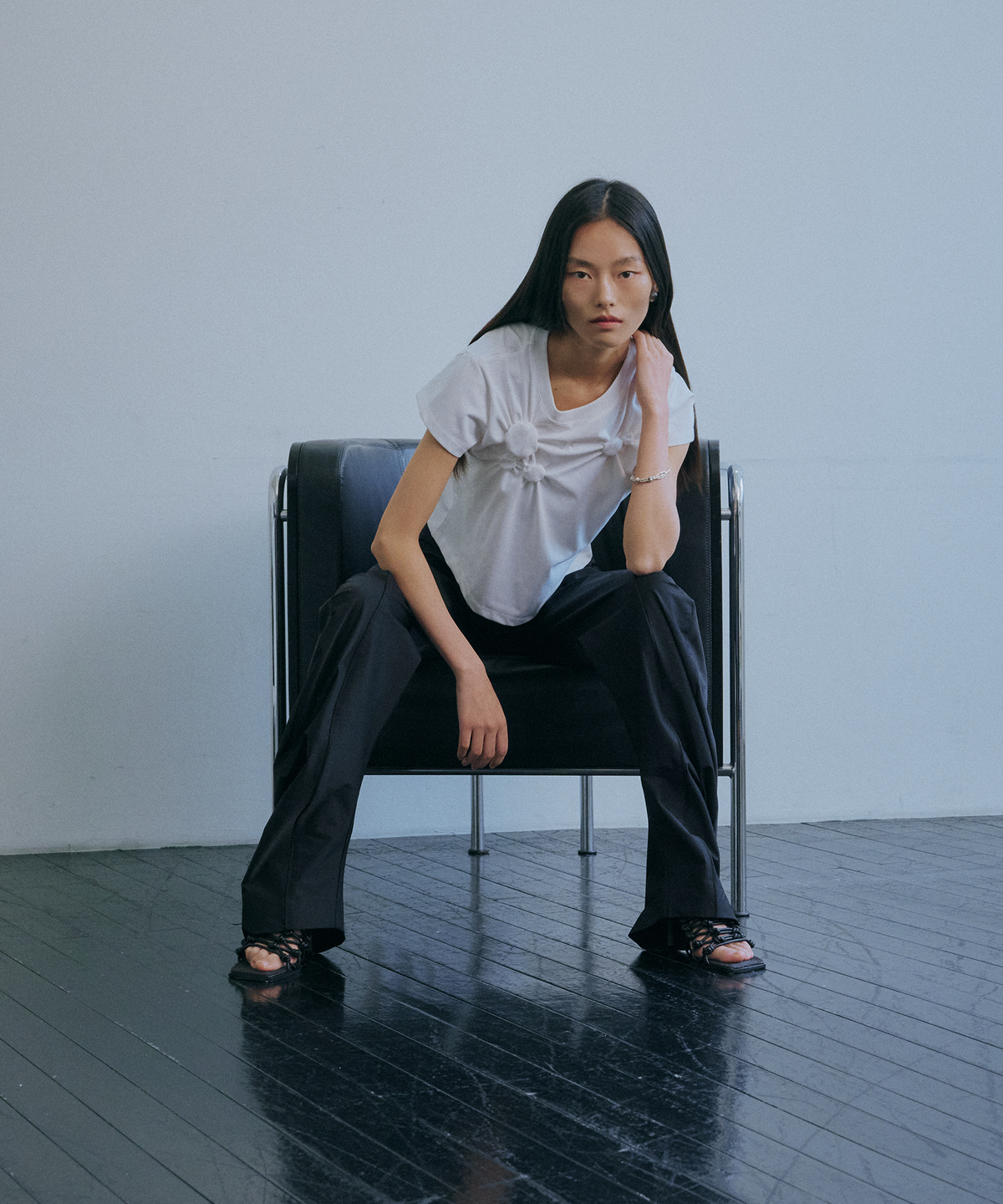 백시(BEKSI) CIRCULAR SHIRRING T-SHIRT, IVORY