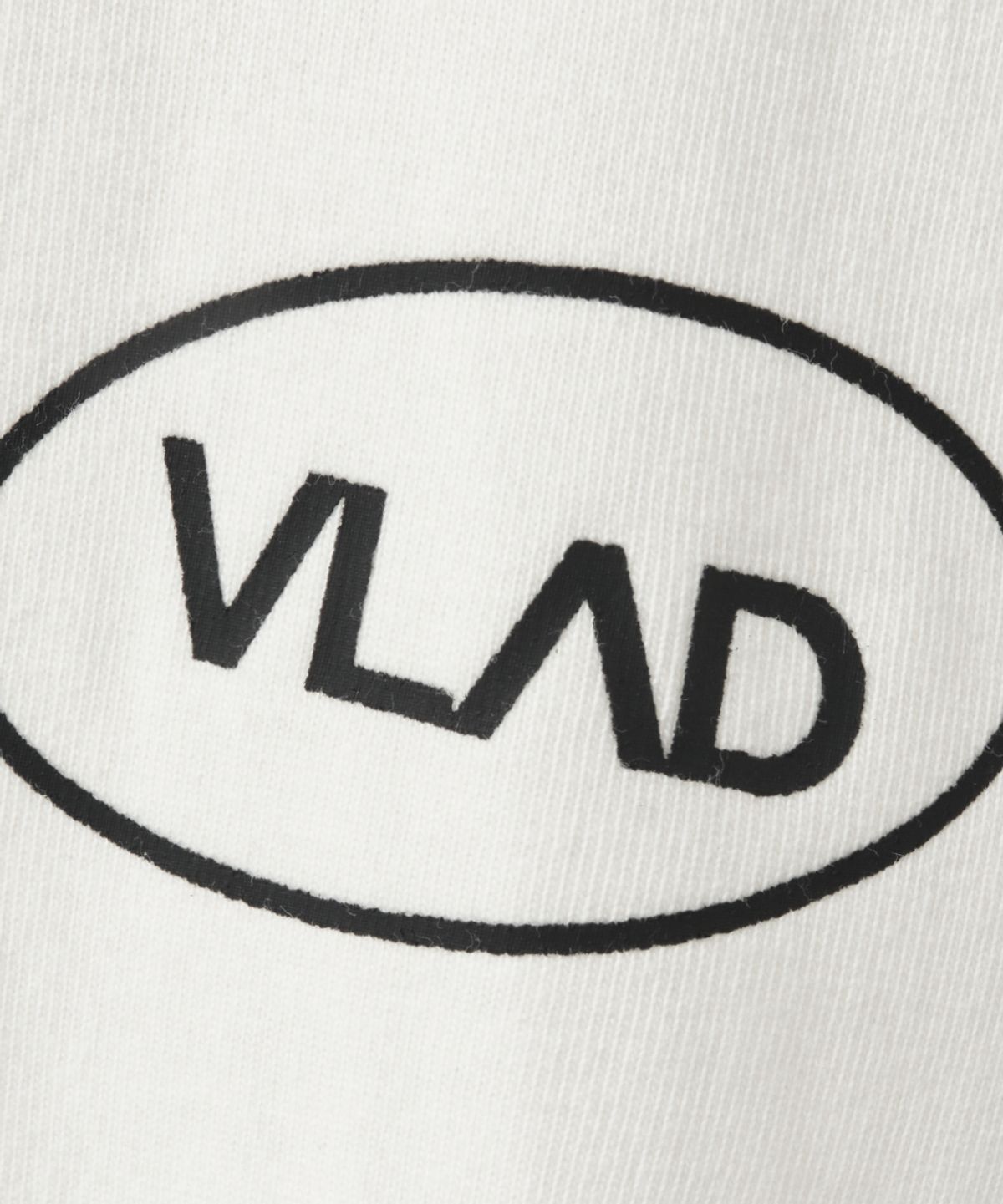 디미트리블랙(DIMITRI BLACK) VLAD 스몰 로고 티셔츠_화이트
