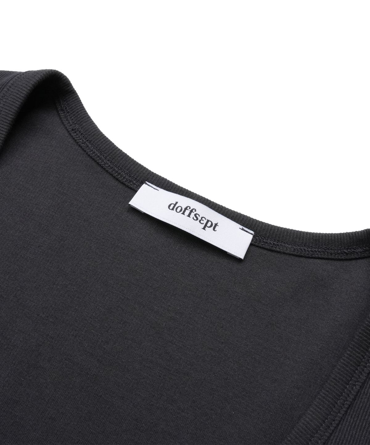 도프셉(DOFFSEPT) Finger Hole Long Sleeve in Charcoal