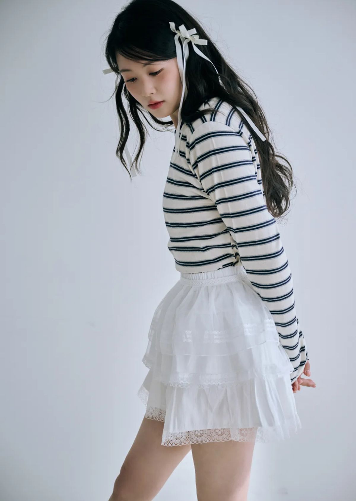 바이서우(BYSEOWOO) 이센셜 스트라이프 롱슬리브 티셔츠 (아이보리)
