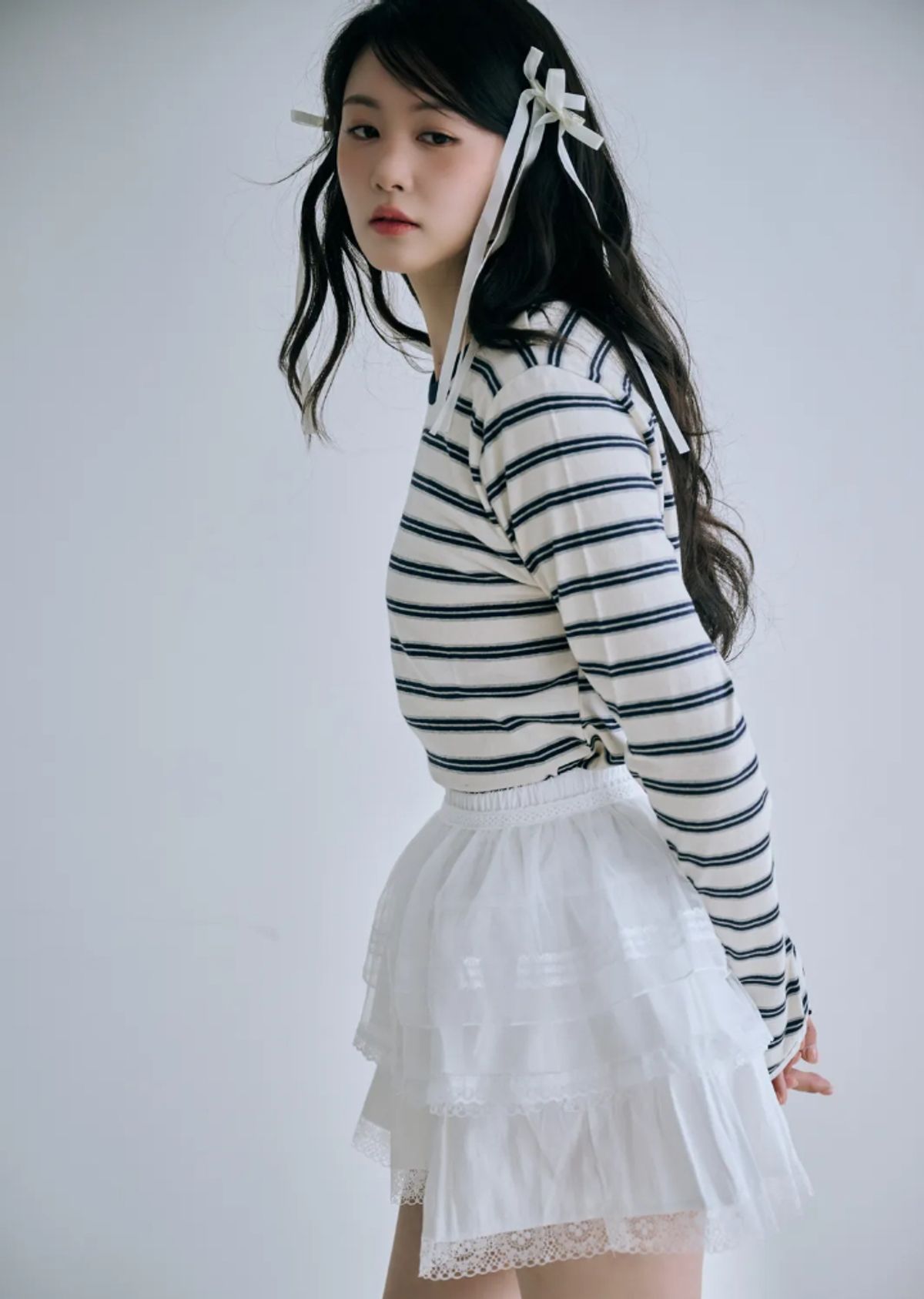 바이서우(BYSEOWOO) 이센셜 스트라이프 롱슬리브 티셔츠 (아이보리)